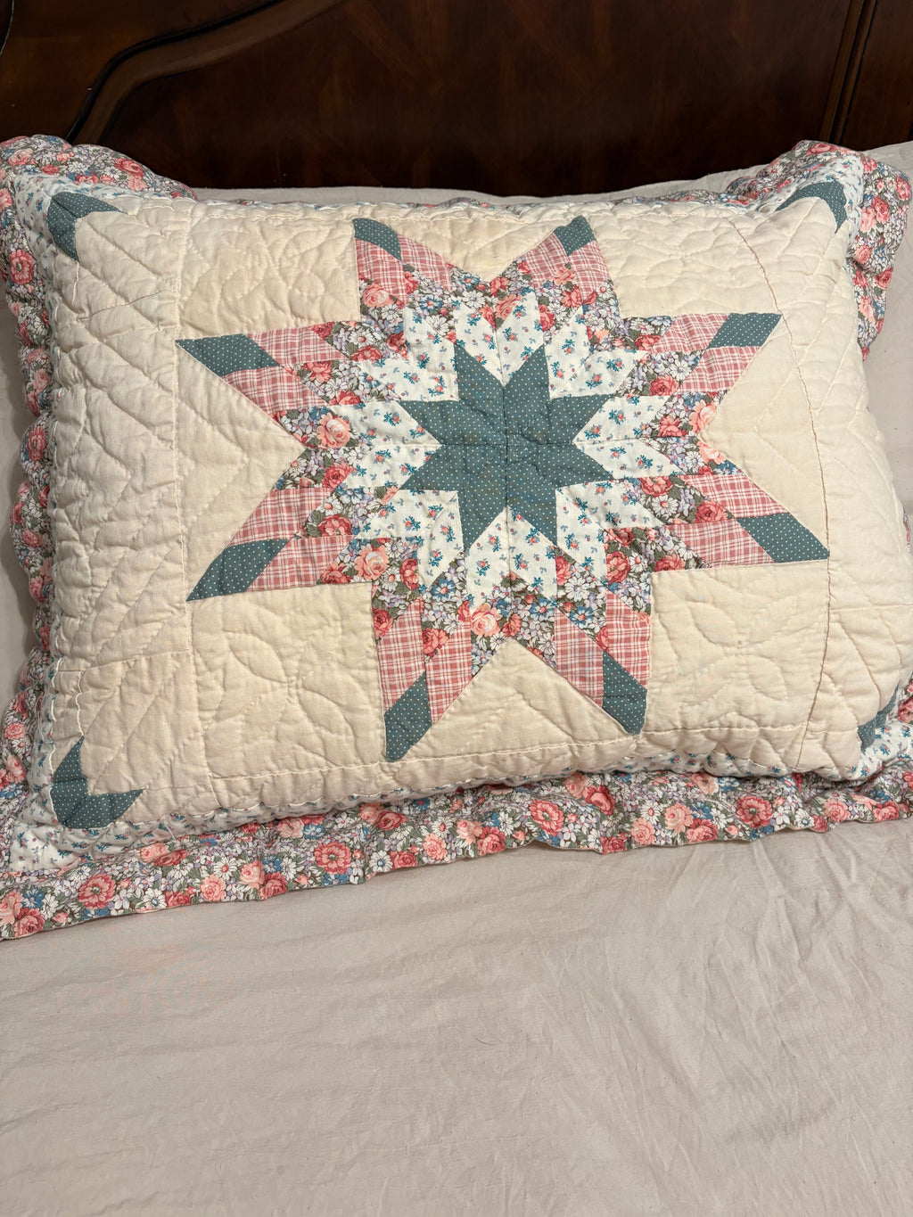 Vintage Quilted Pillow Sham — Sunburst Pattern