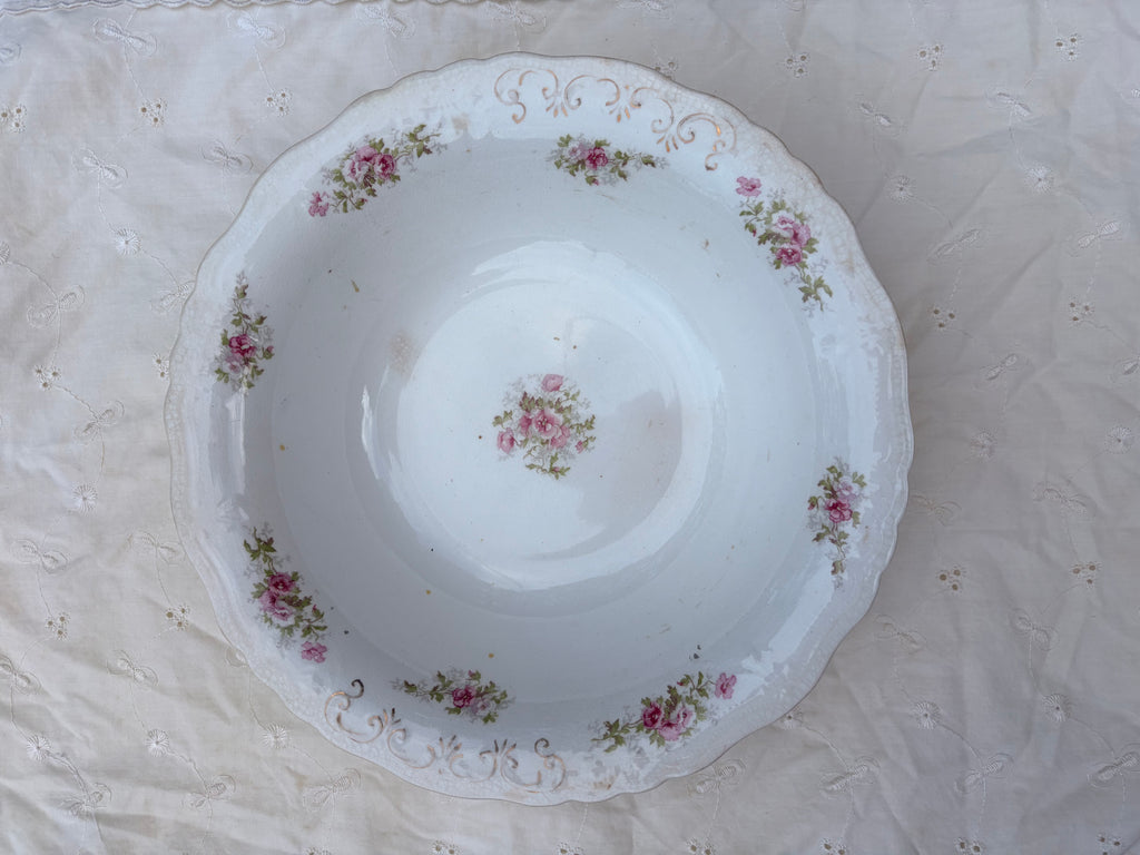 Antique John Maddock & Sons “Old Rose” Serving Bowl