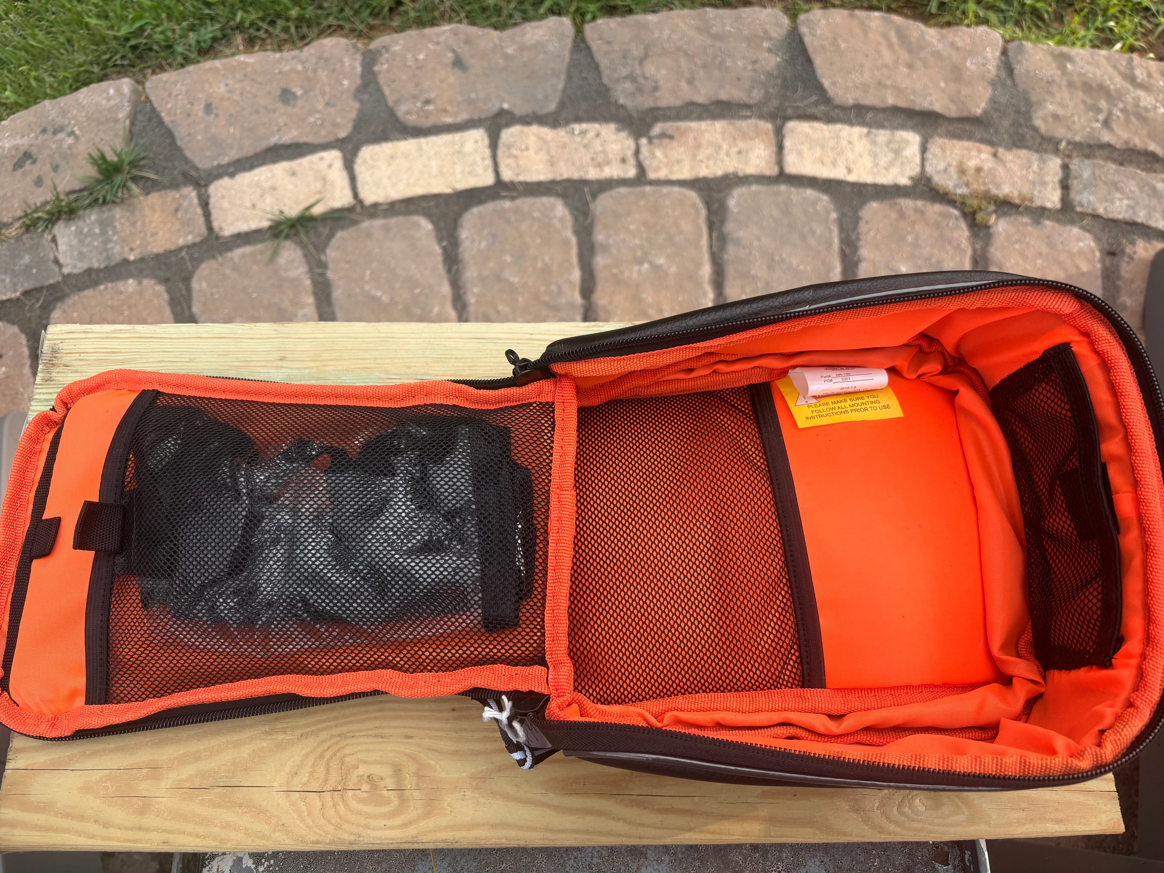 Nelson-Rigg Magnetic Tank Bag