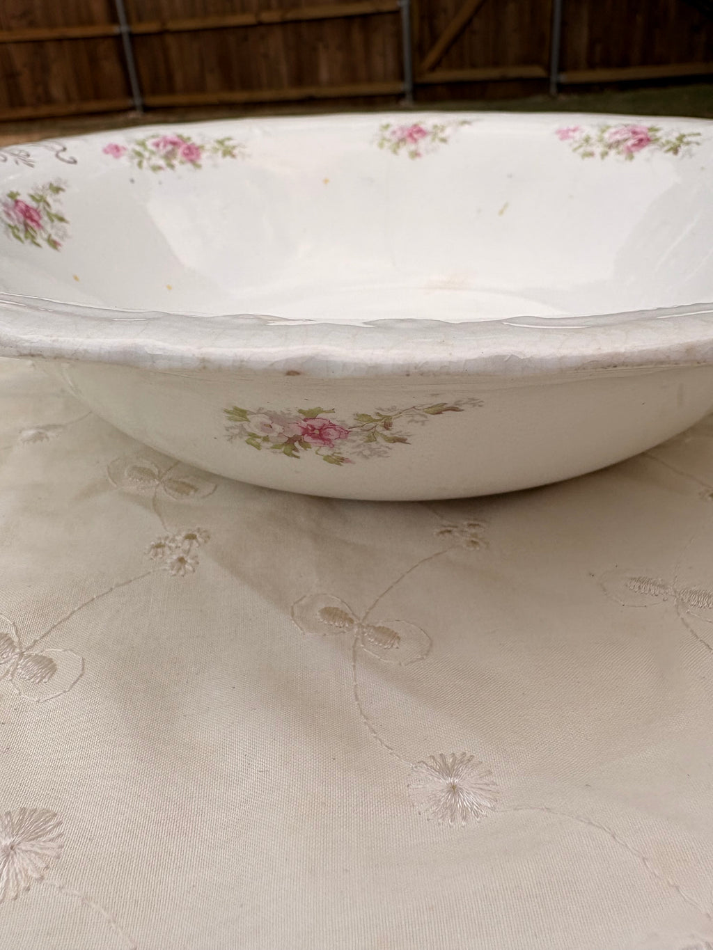 Antique John Maddock & Sons “Old Rose” Serving Bowl
