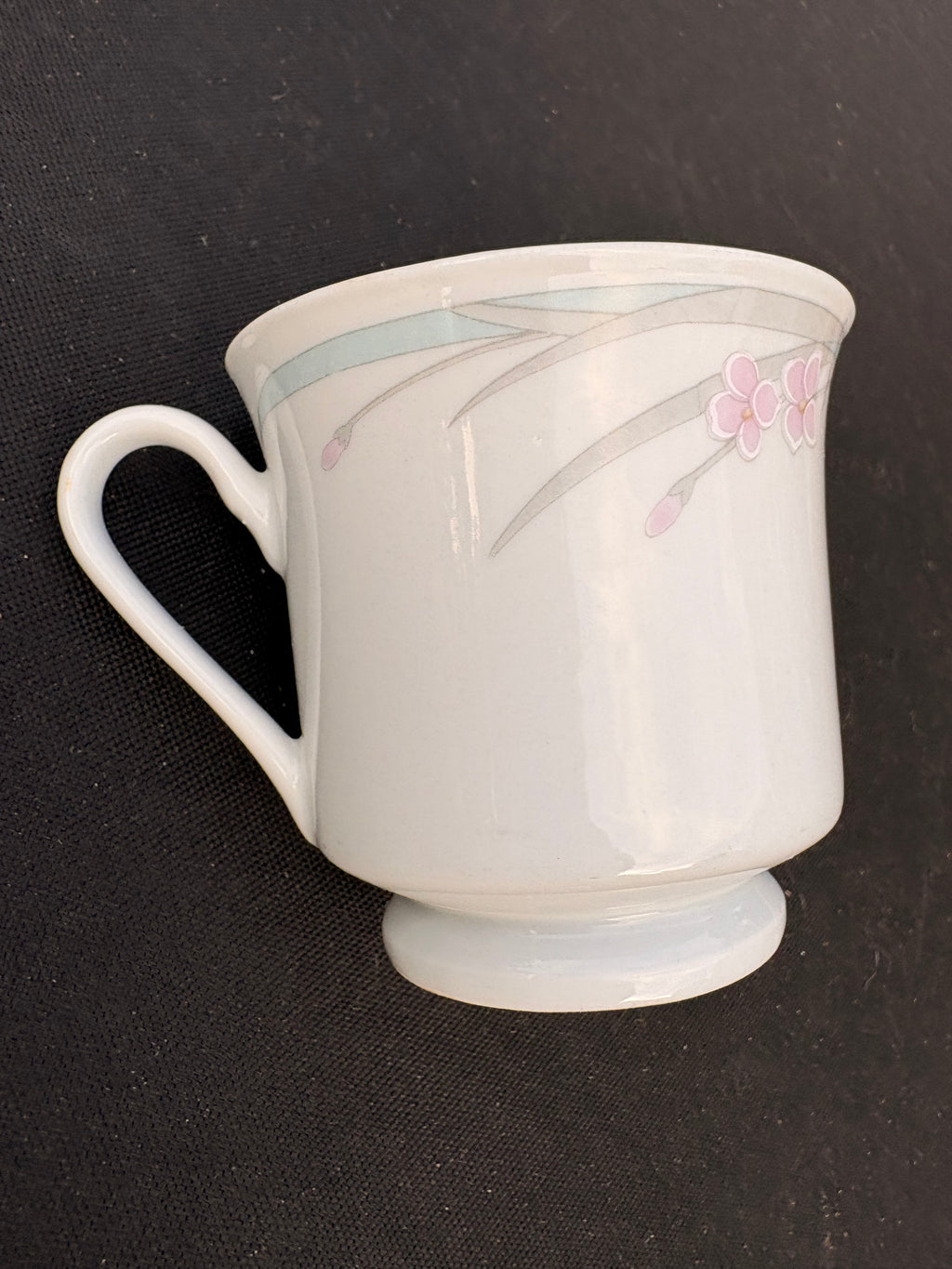 Gibson “Fantasy” Footed Teacup