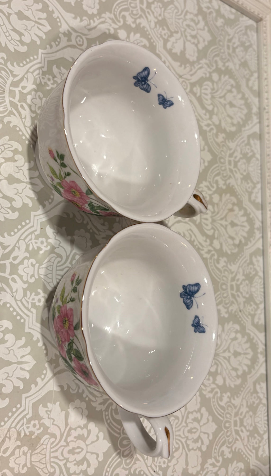 Belk Vintage Floral Teacup Set