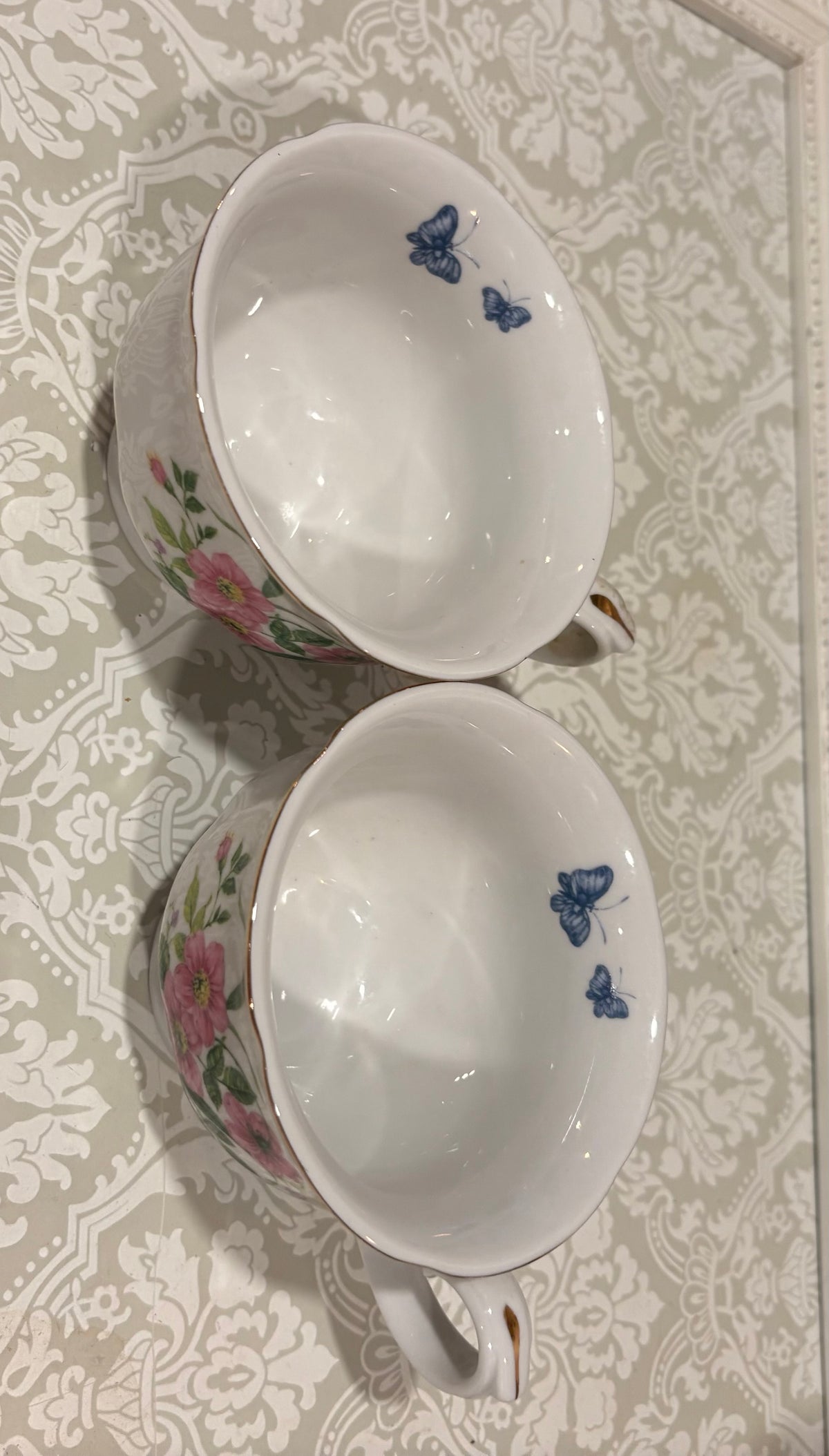 Belk Vintage Floral Teacup Set