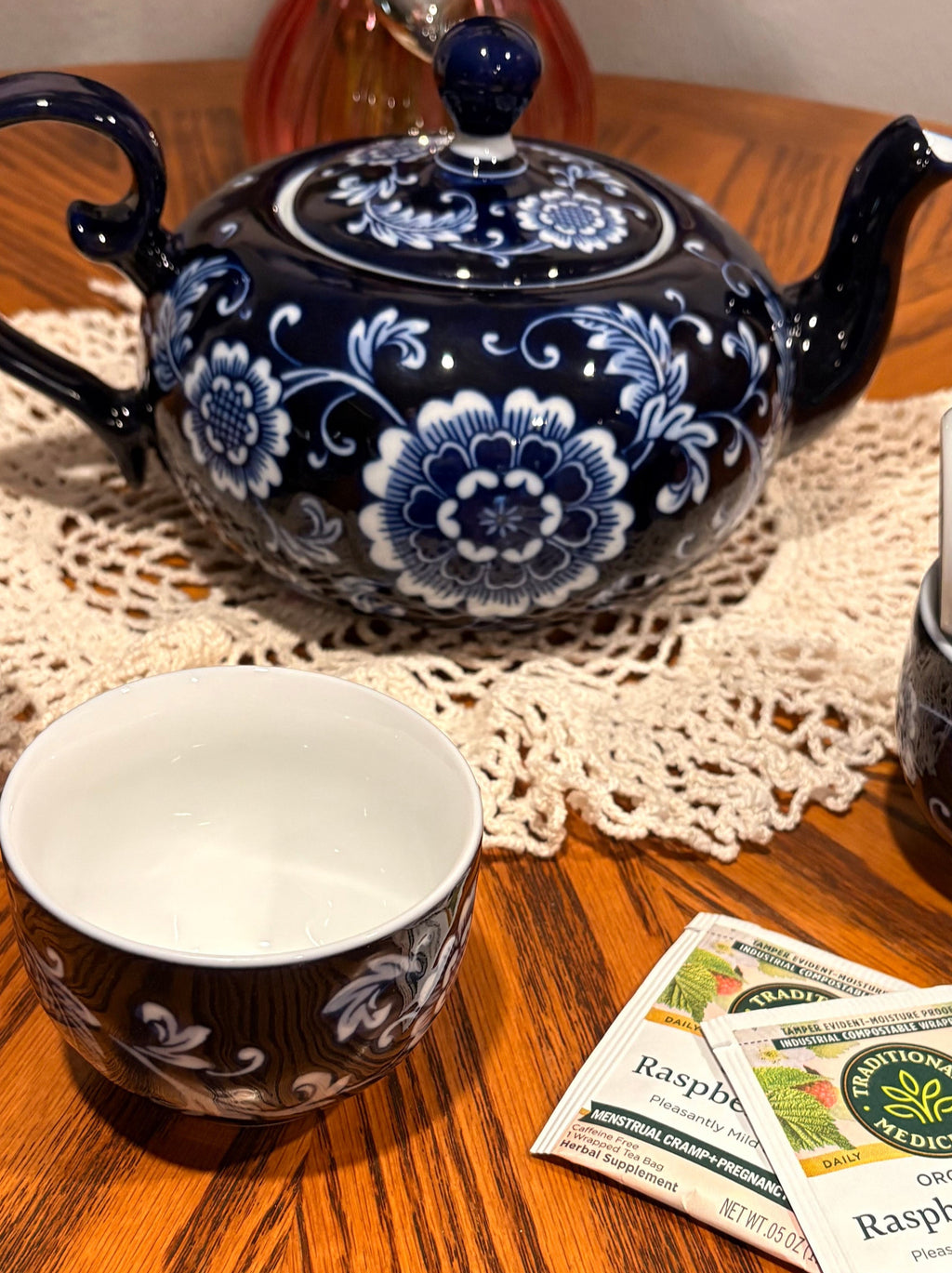 Pier 1 Mandarin Tea Set — Dark Blue & White Floral