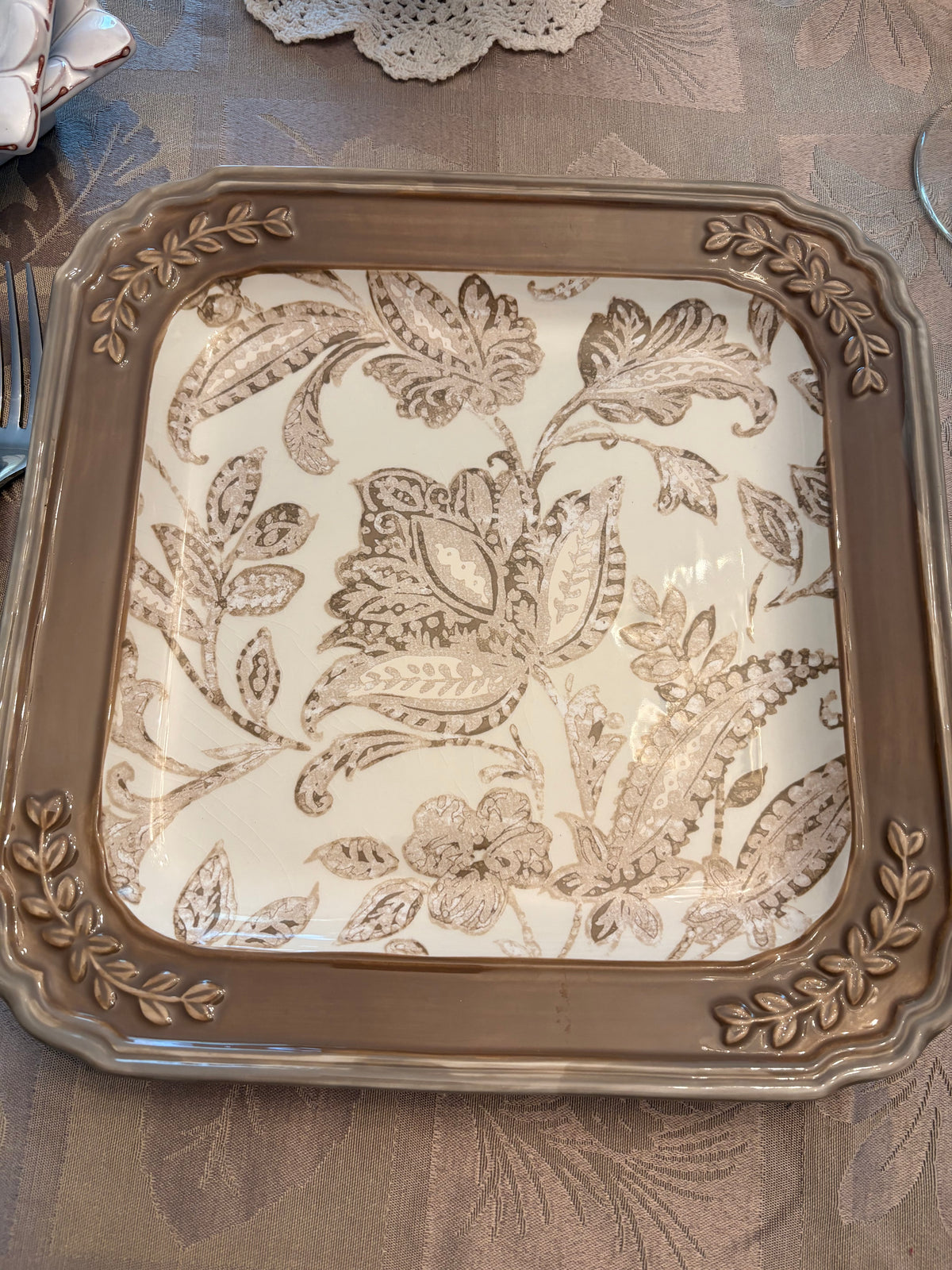 Raymond Waites "Belle Isle" 4-Piece Plate Set by Certified International