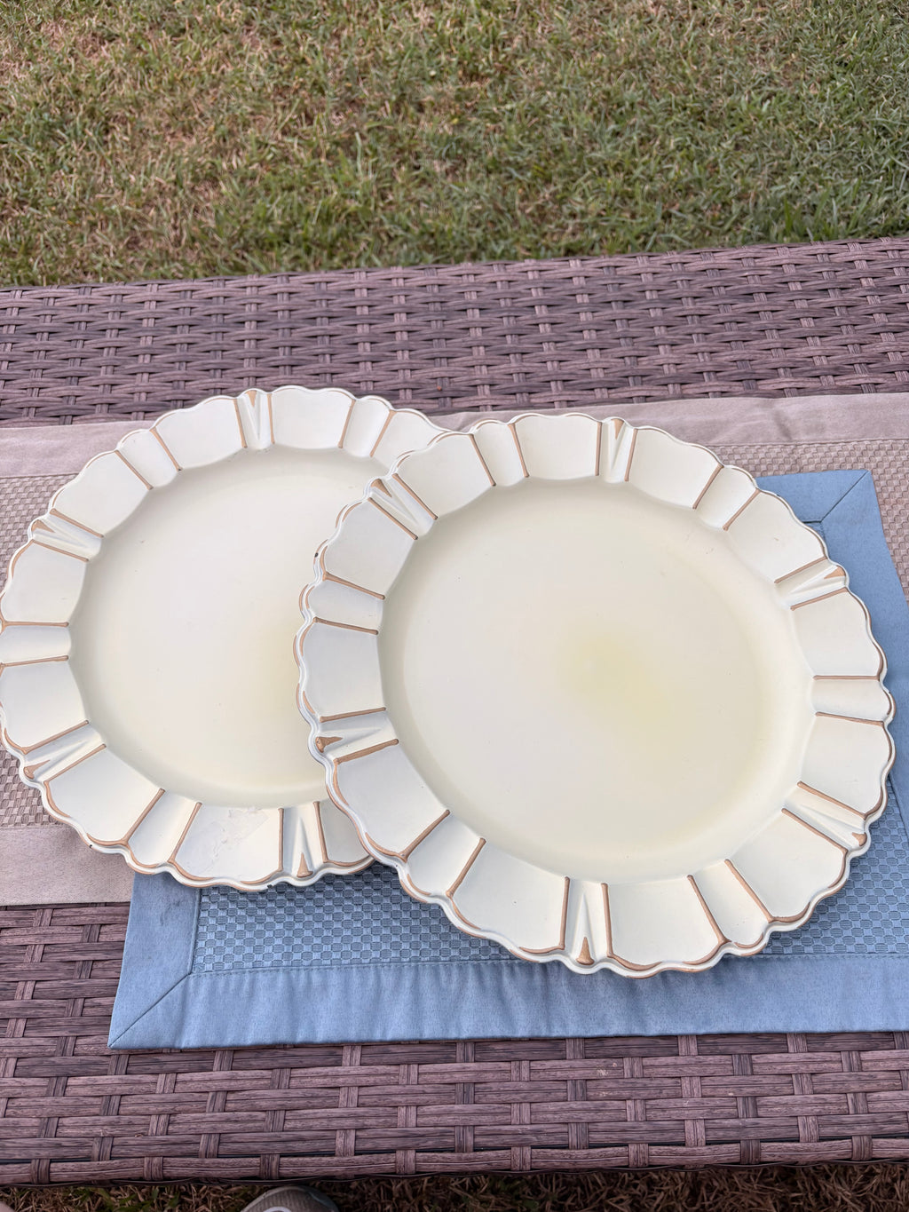 Pier 1 Cream and Gold Scalloped Charger Plates, Set of 2