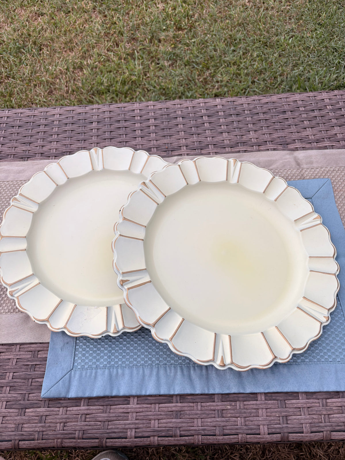 Pier 1 Cream and Gold Scalloped Charger Plates, Set of 2