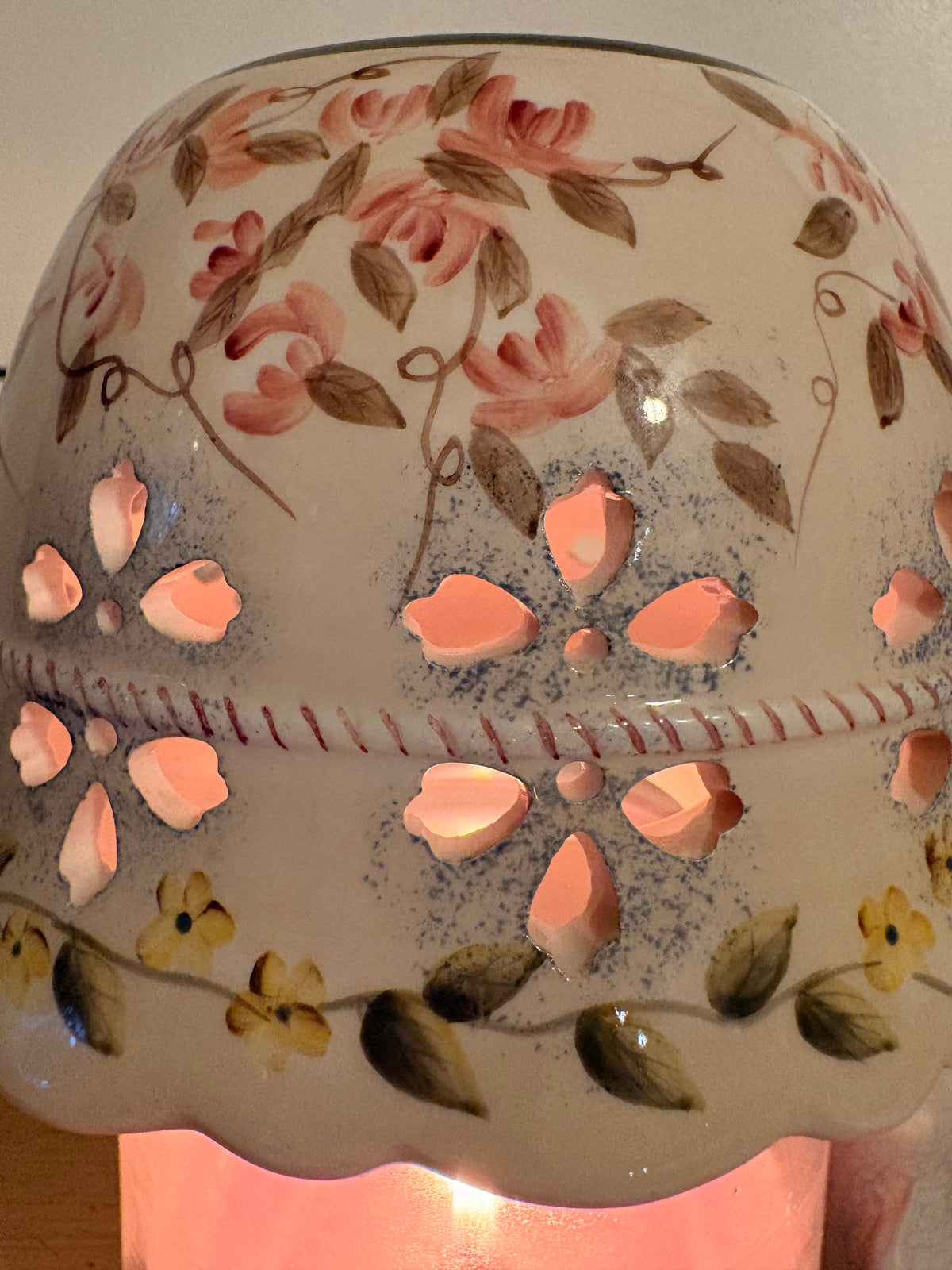 Home Interior Candle Topper