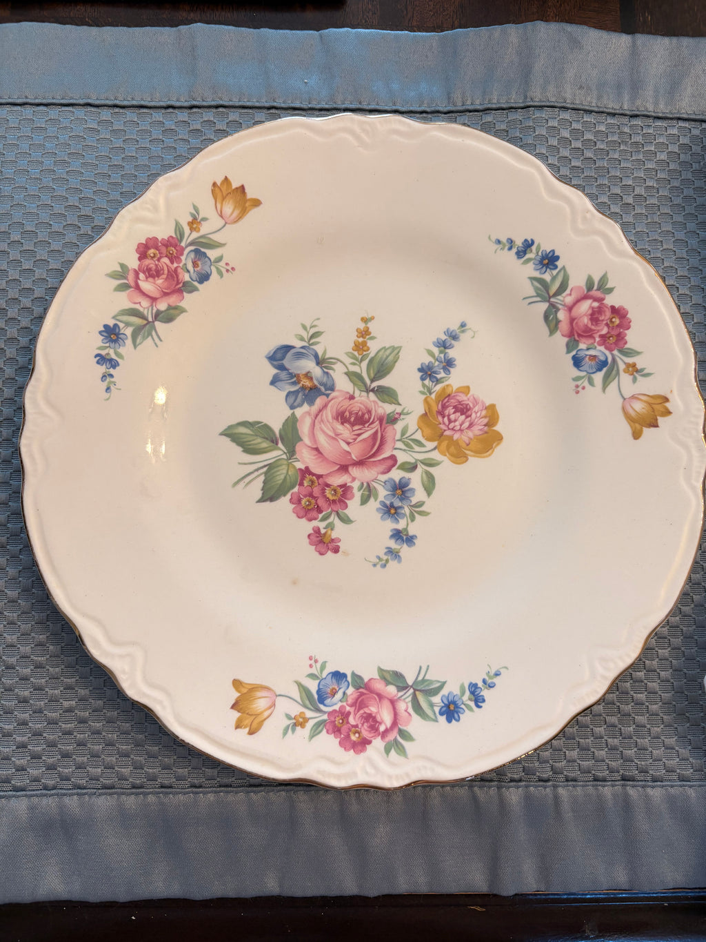 Scio Hazel Pattern 1940s Plates & Bowl Set