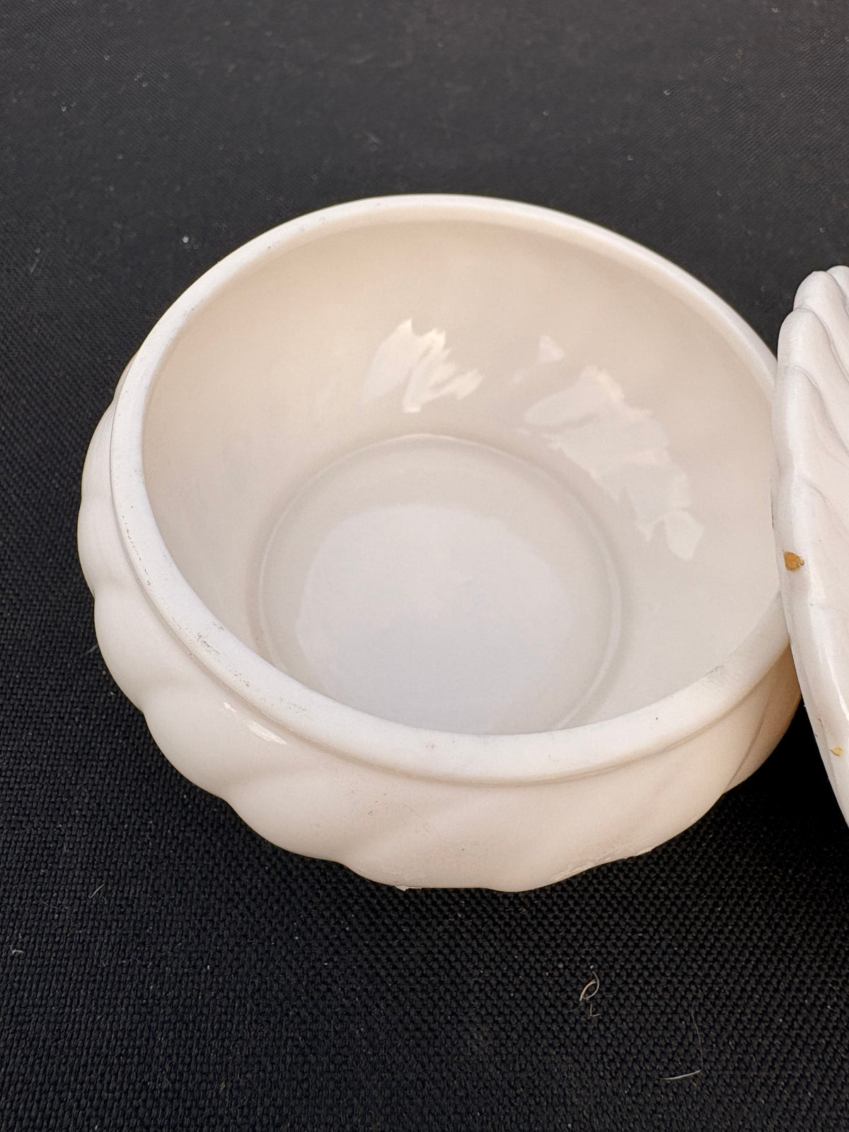 Round Trinket Box with 3D Rose Design