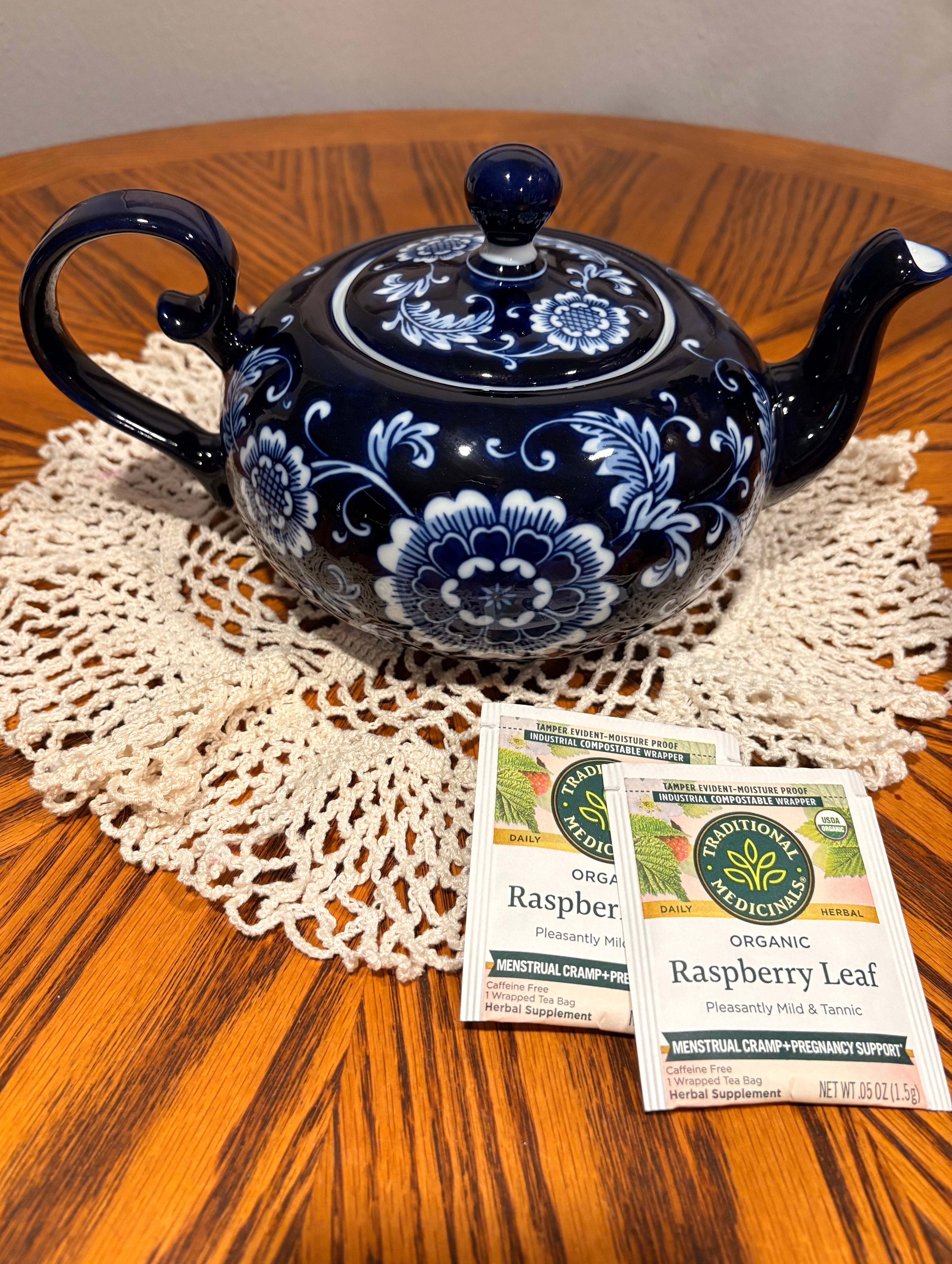 Pier 1 Mandarin Tea Set — Dark Blue & White Floral
