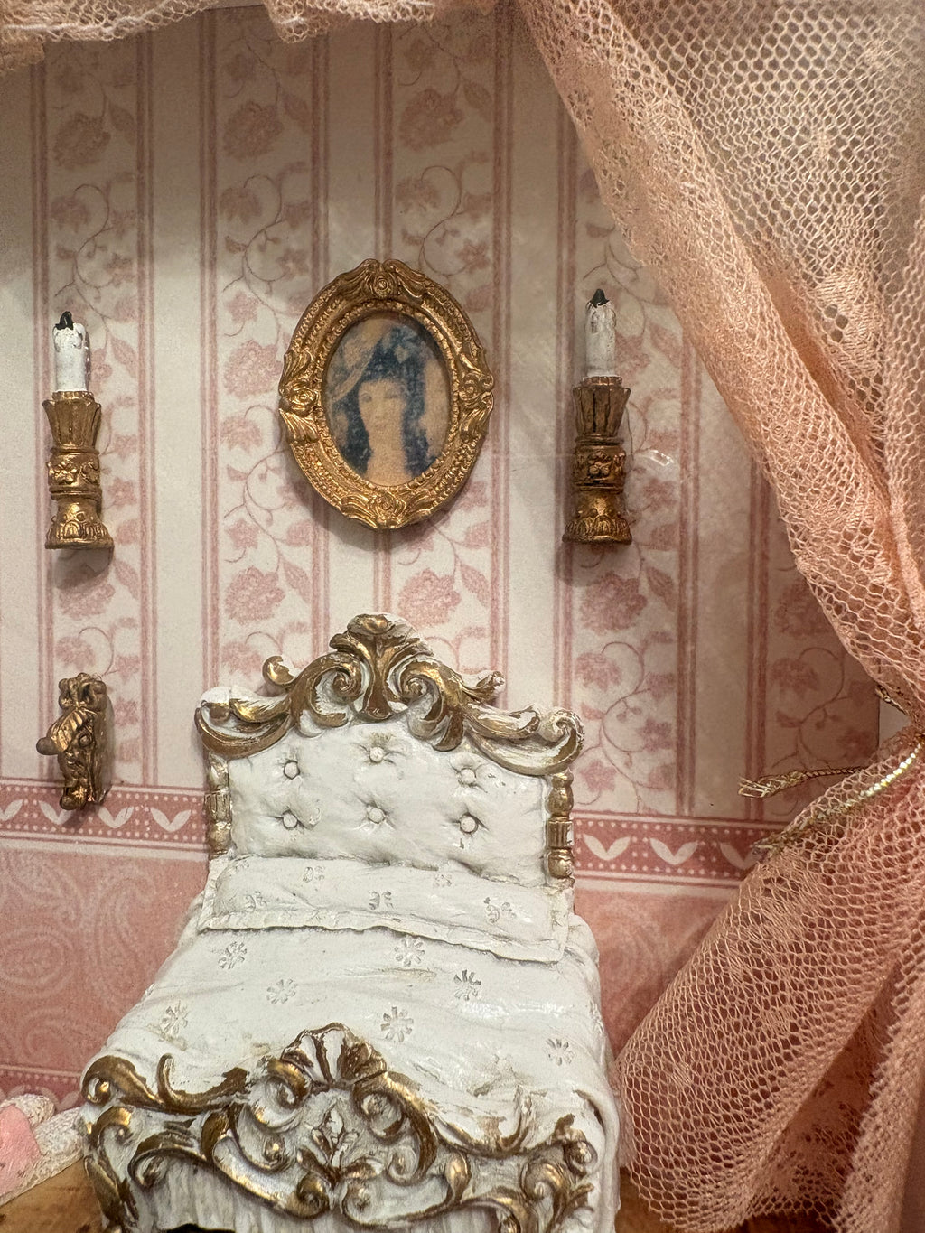 Vintage Victorian Diorama Bedroom Scene