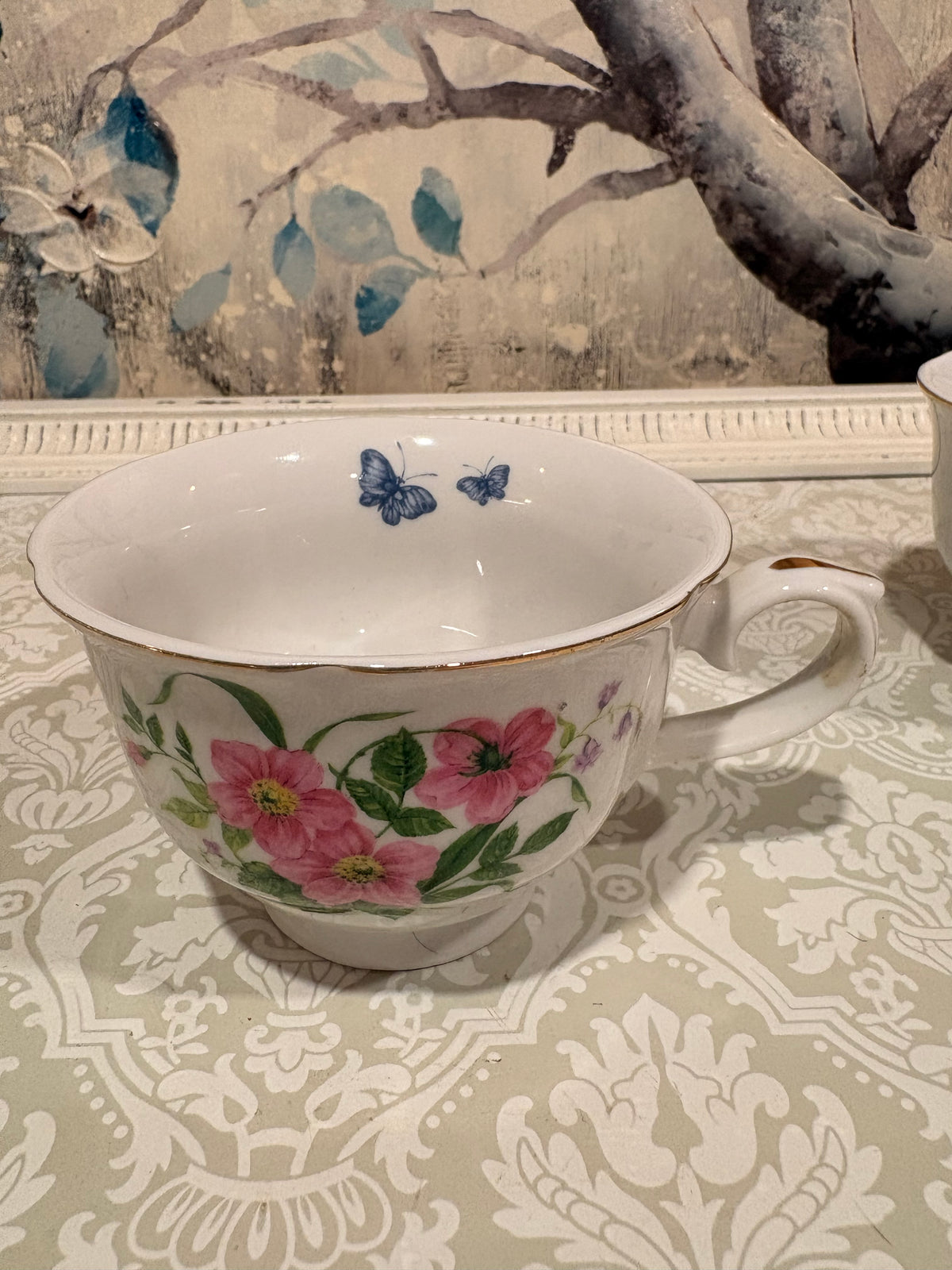 Belk Vintage Floral Teacup Set