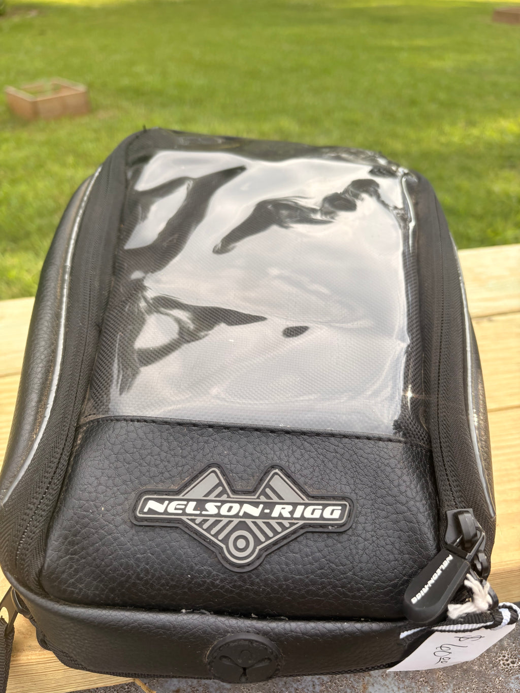 Nelson-Rigg Magnetic Tank Bag