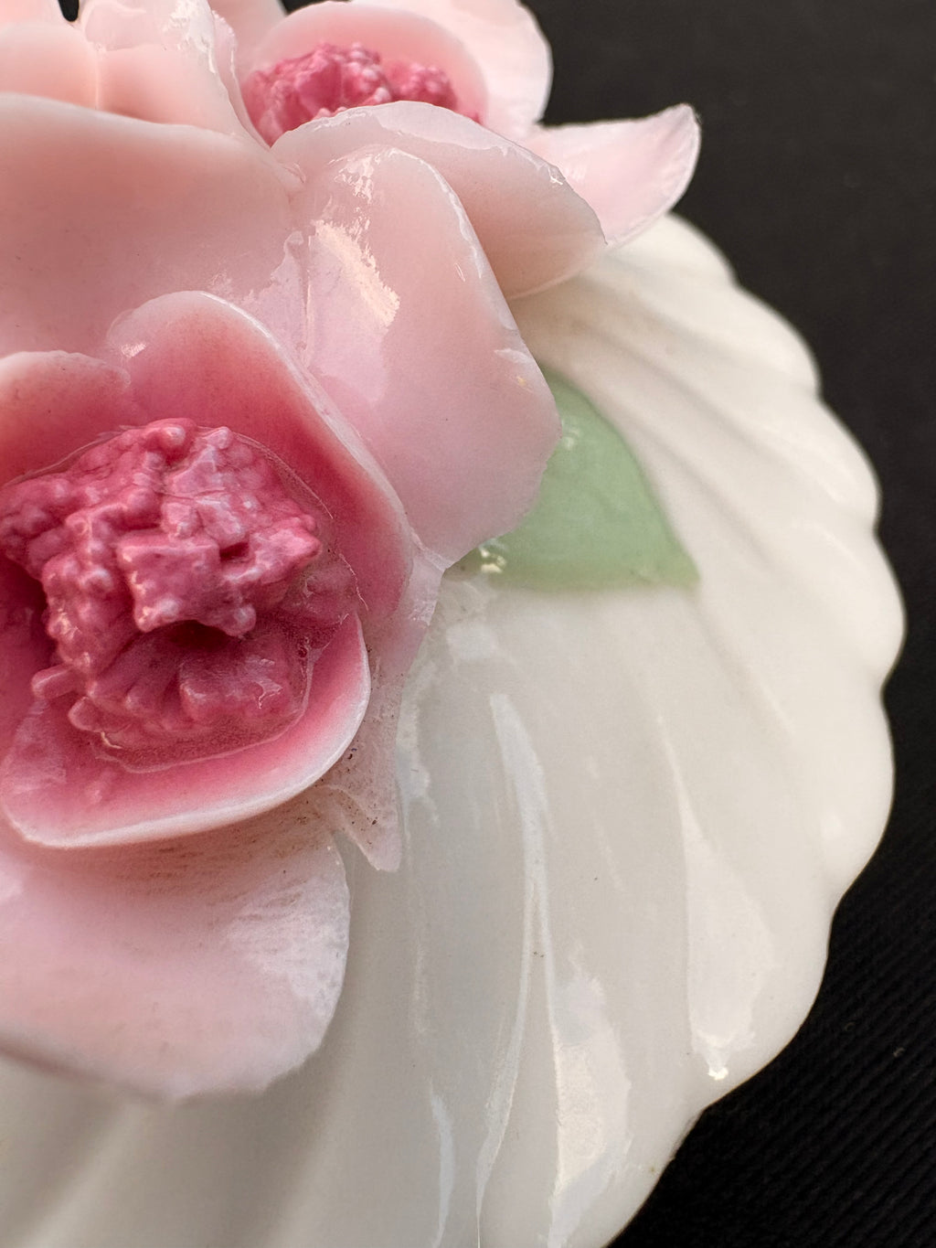 Round Trinket Box with 3D Rose Design