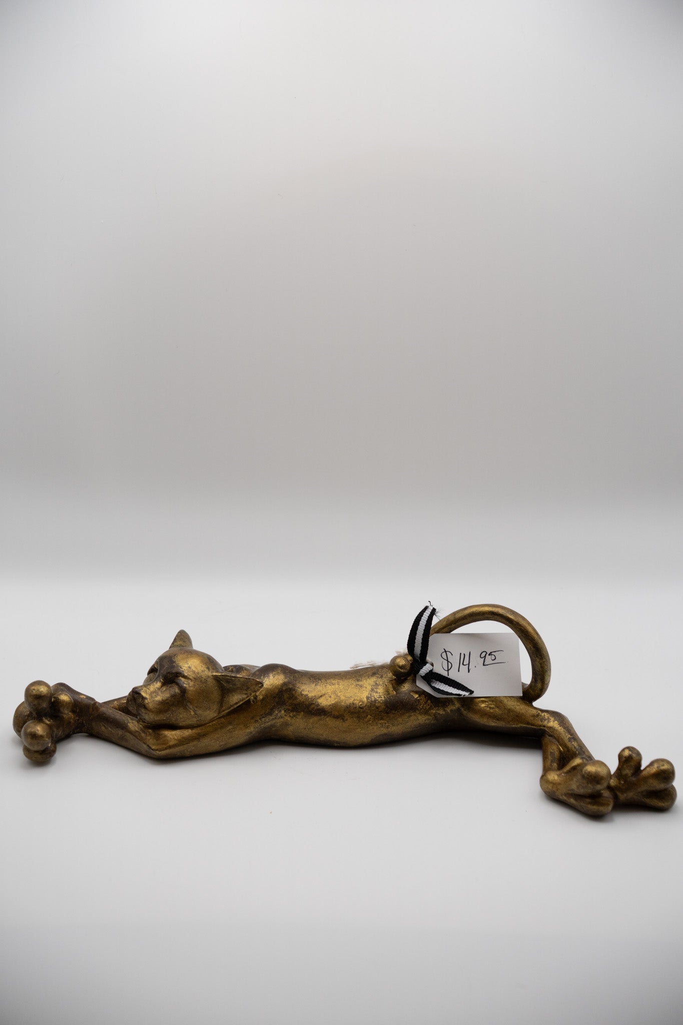 Sleeping Cat Decor