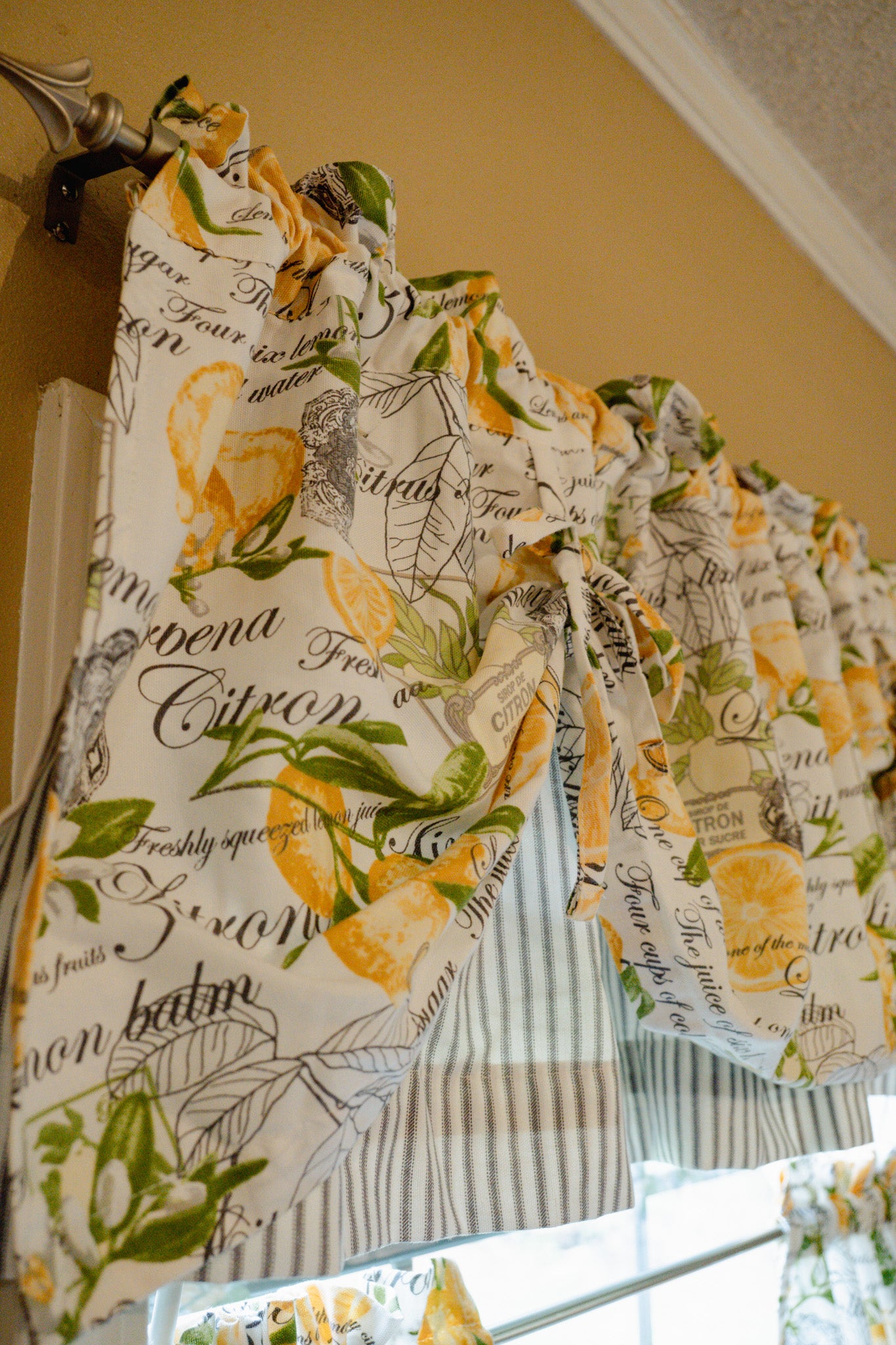 Cafe Curtains