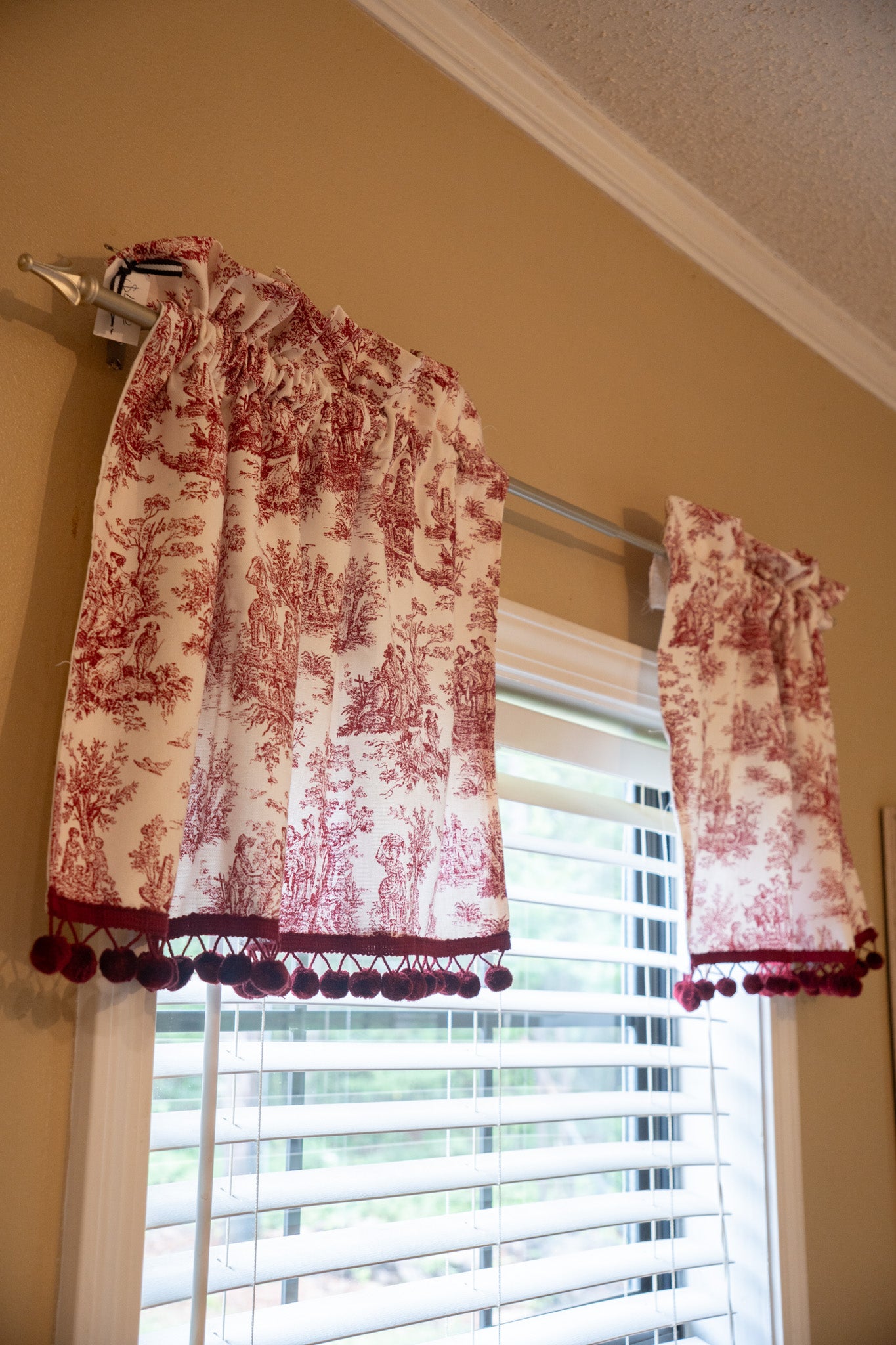 Window Valance