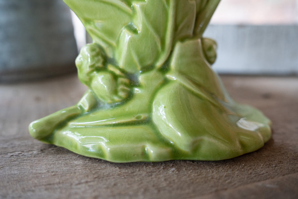 Double Leaf "Royal Heager" Vase