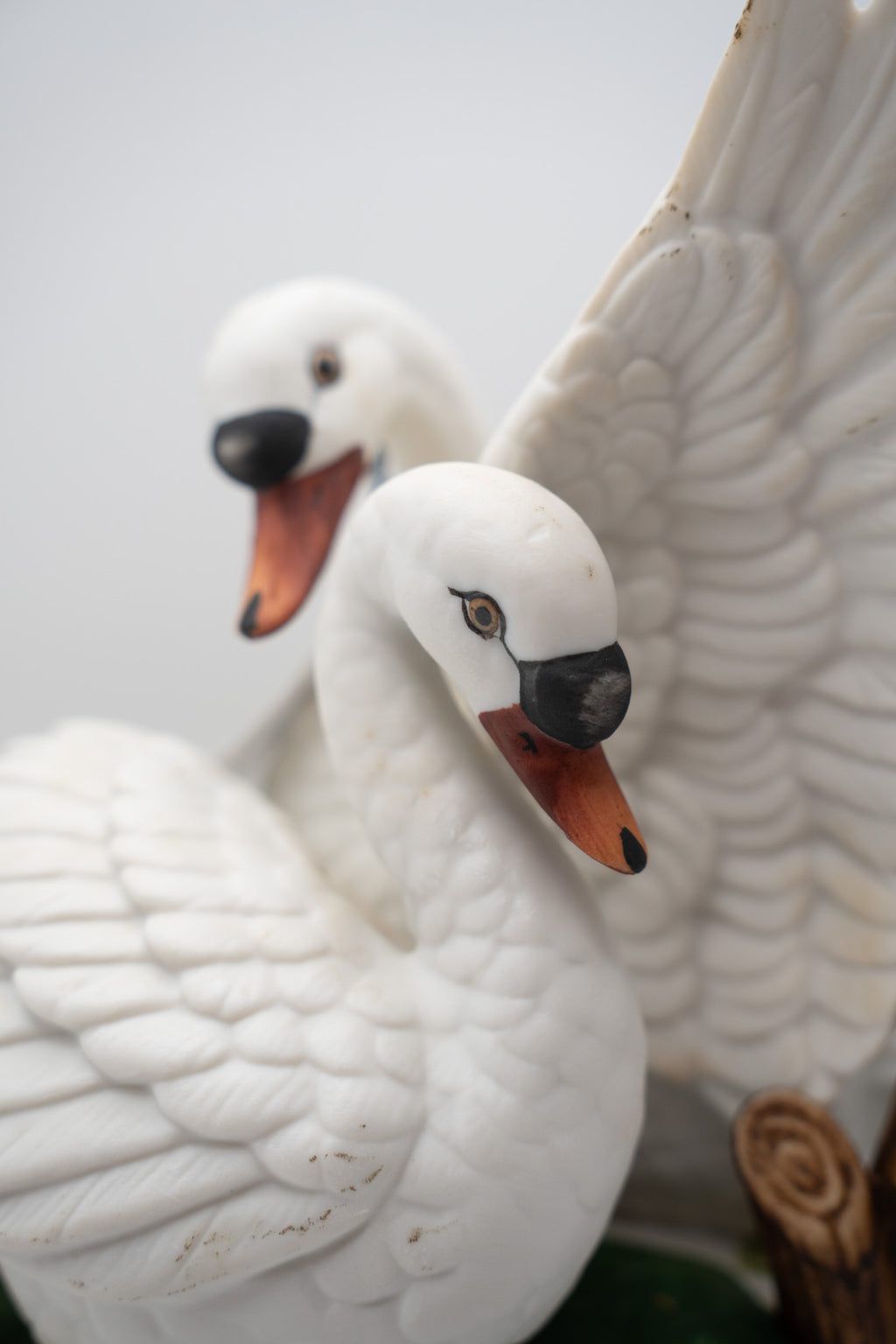 Double Swans Music Box