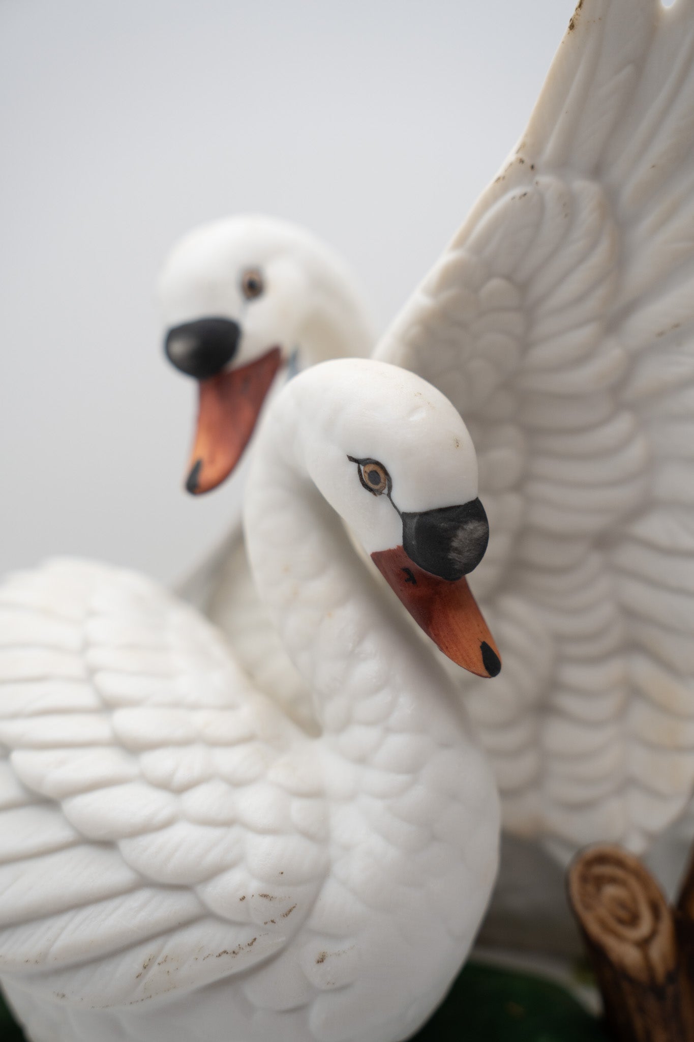 Double Swans Music Box