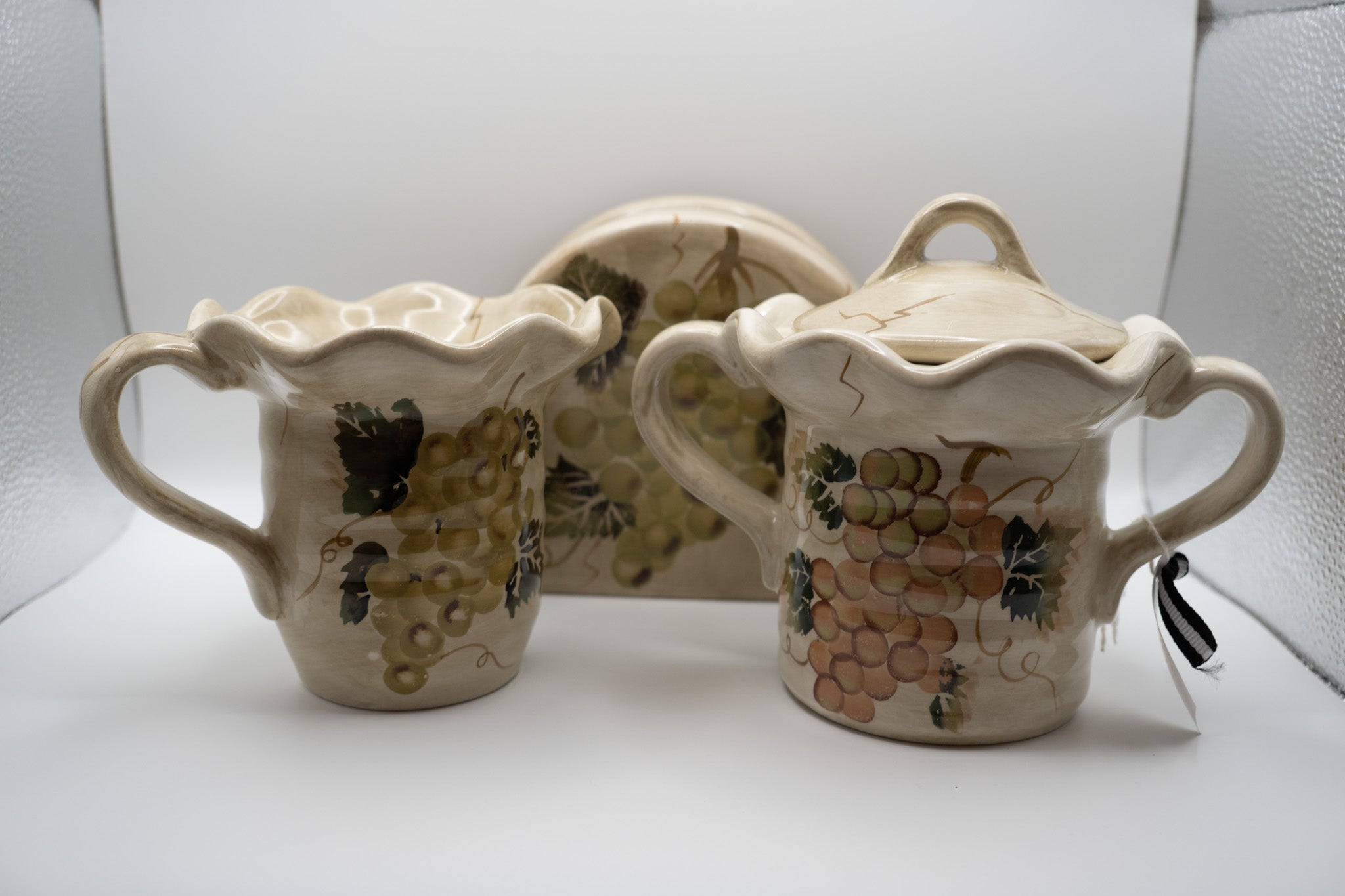 "Cabernet" 3pc.Set: Cream/Sugar/Napkin Holder
