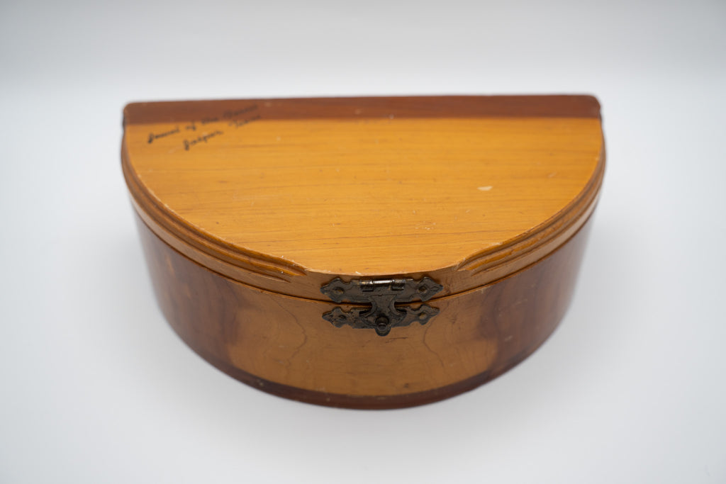 Cedar Souvenir Box