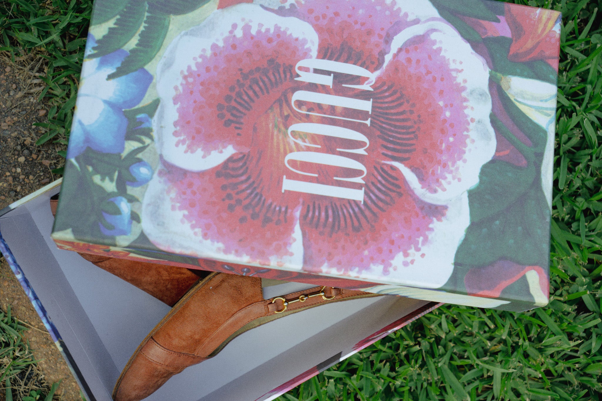 Vintage Gucci Caramel Suede Pumps