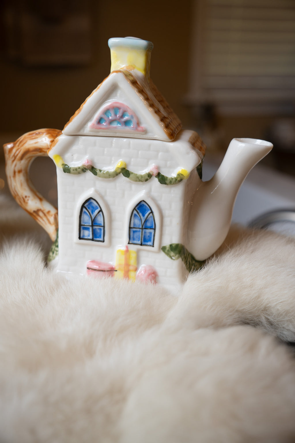Houston Harvest Christmas Village Tea Set