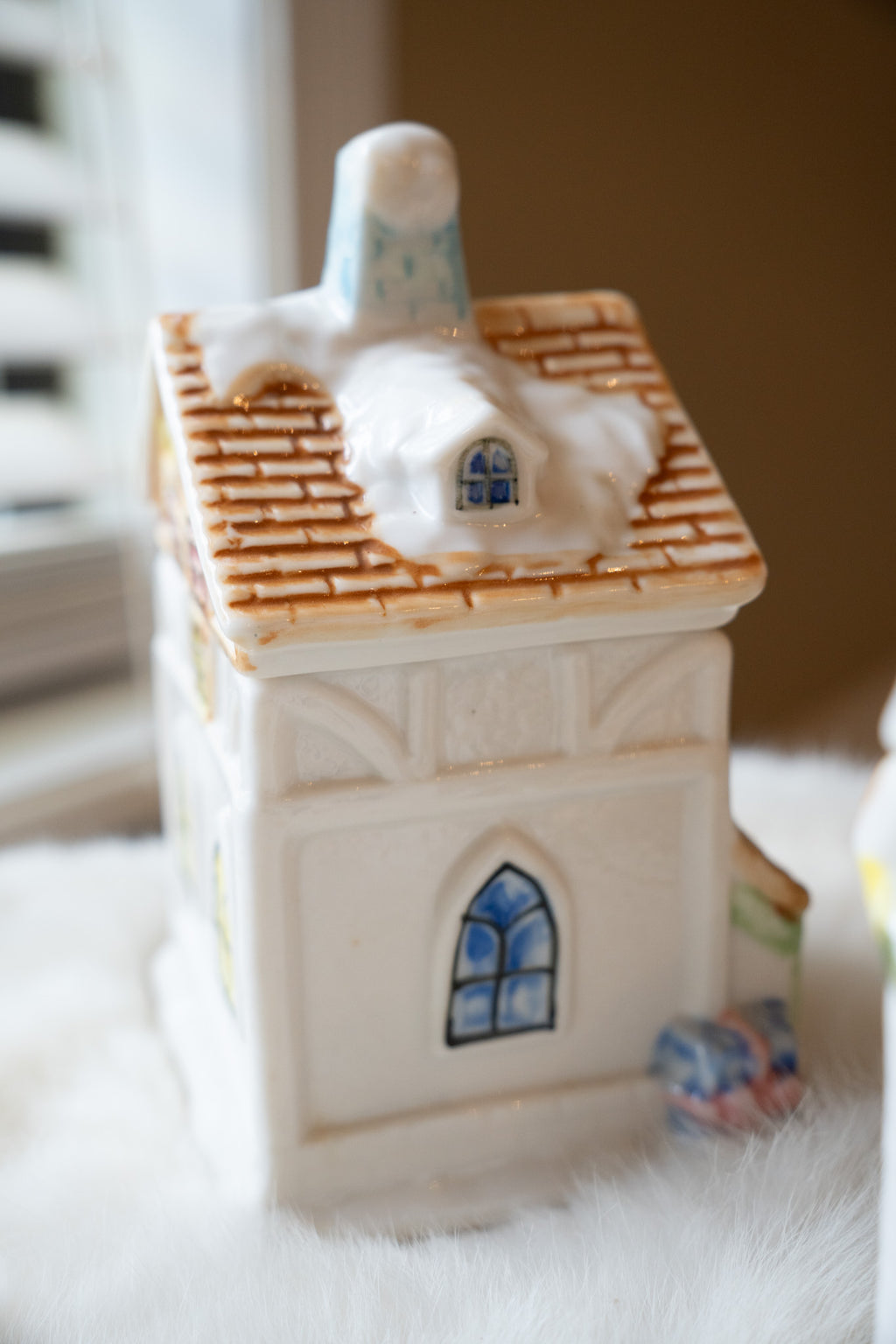 Houston Harvest Christmas Village Tea Set