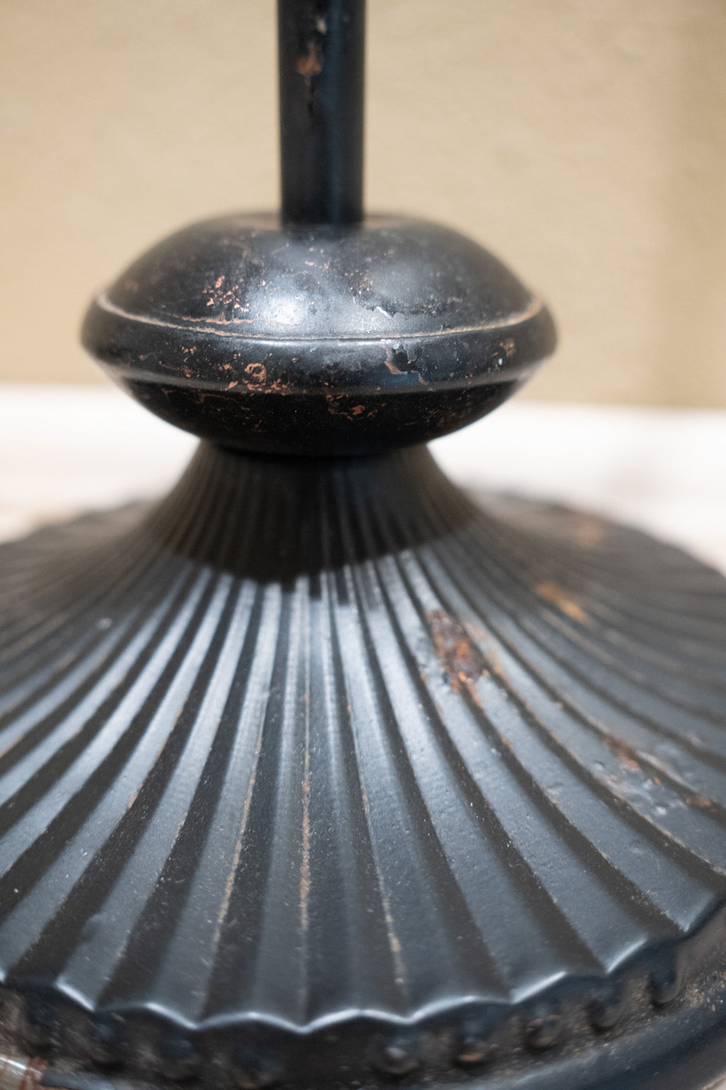 Metal Towel Holder Stand – 23" Tall
