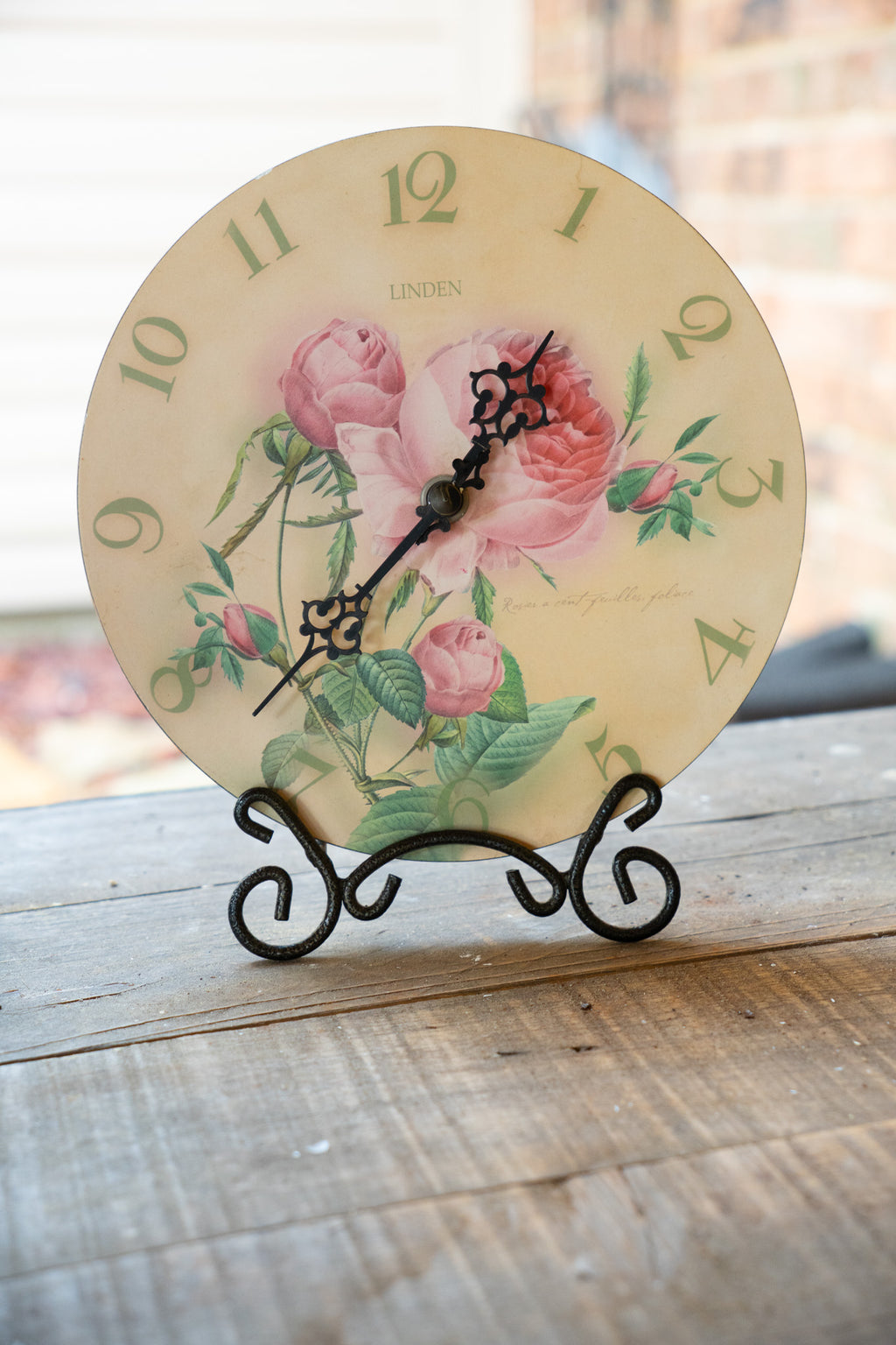 Linden Rose Floral Clock