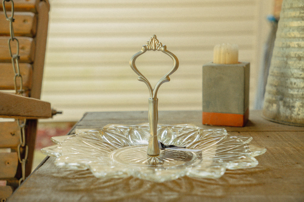 Federal Glass Petal Pattern Tidbit Dish