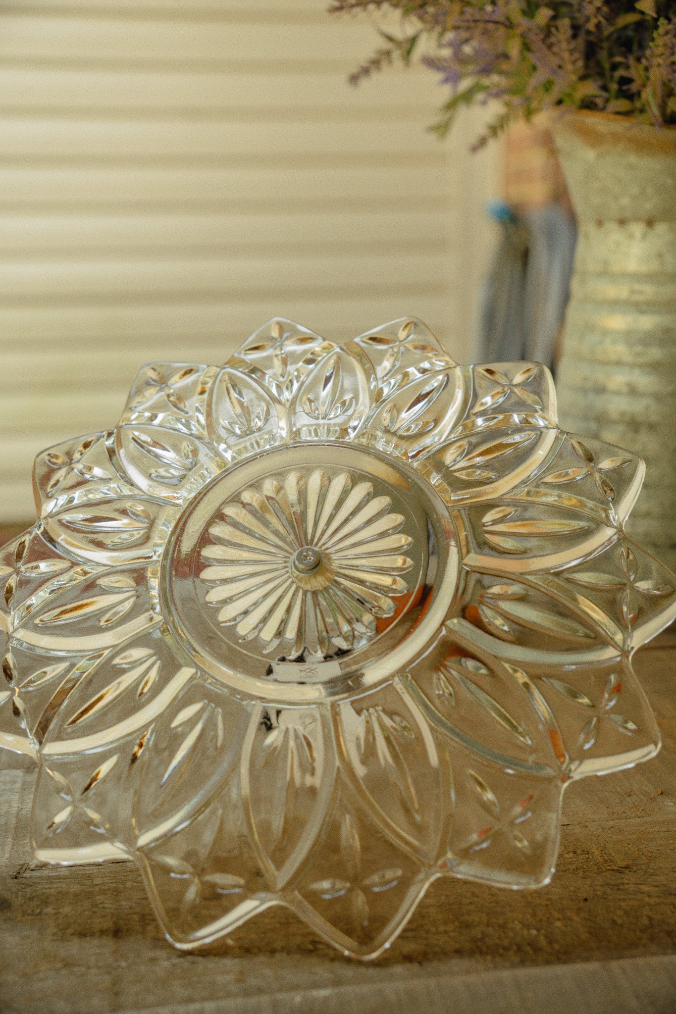 Federal Glass Petal Pattern Tidbit Dish