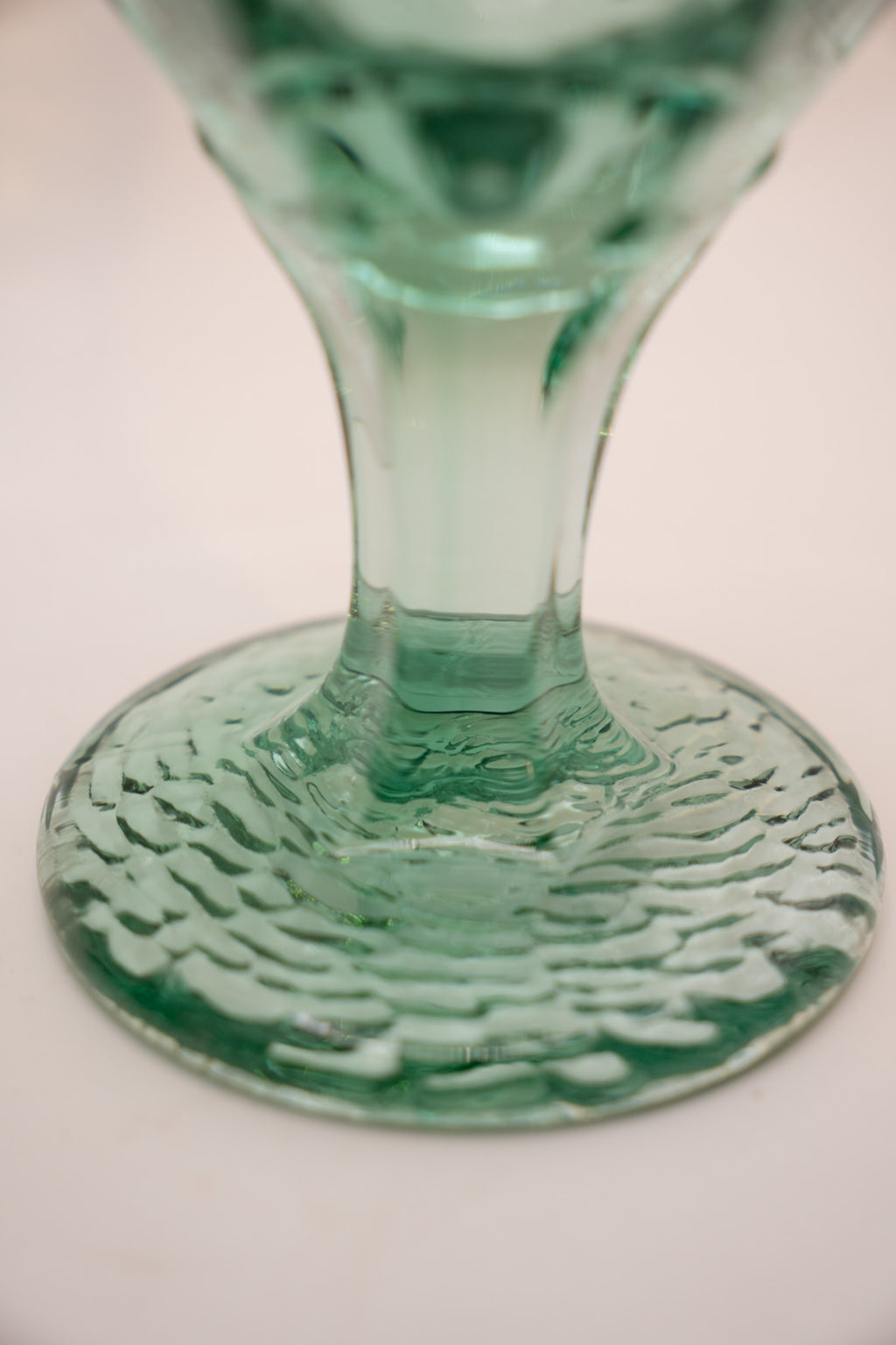 Vintage Libbey Chivalry Glasses – Set of 2