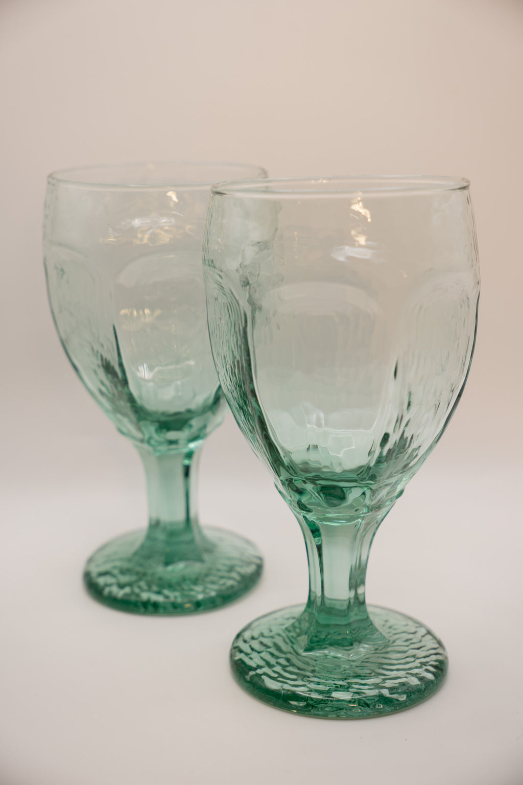 Vintage Libbey Chivalry Glasses – Set of 2