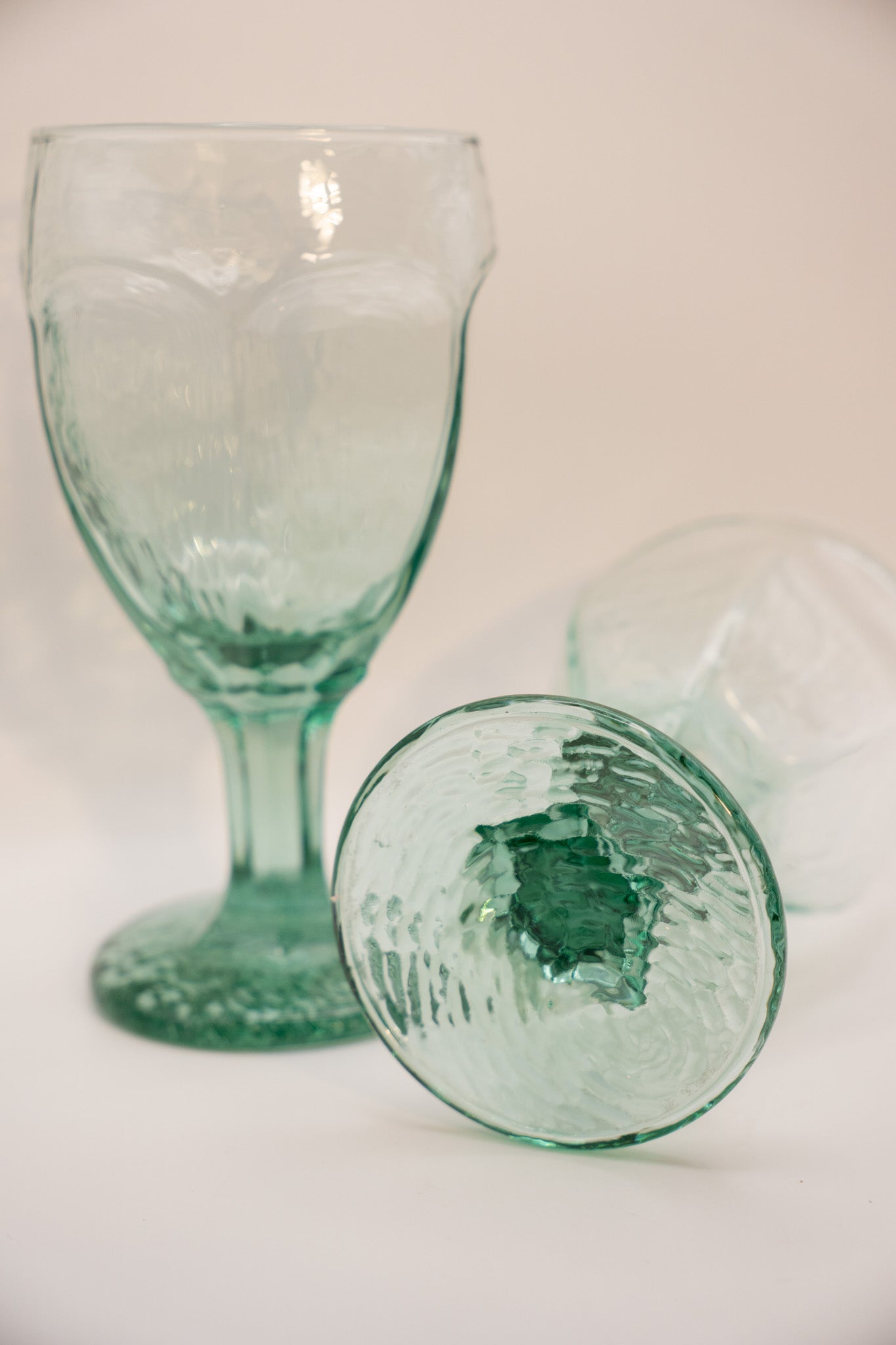 Vintage Libbey Chivalry Glasses – Set of 2