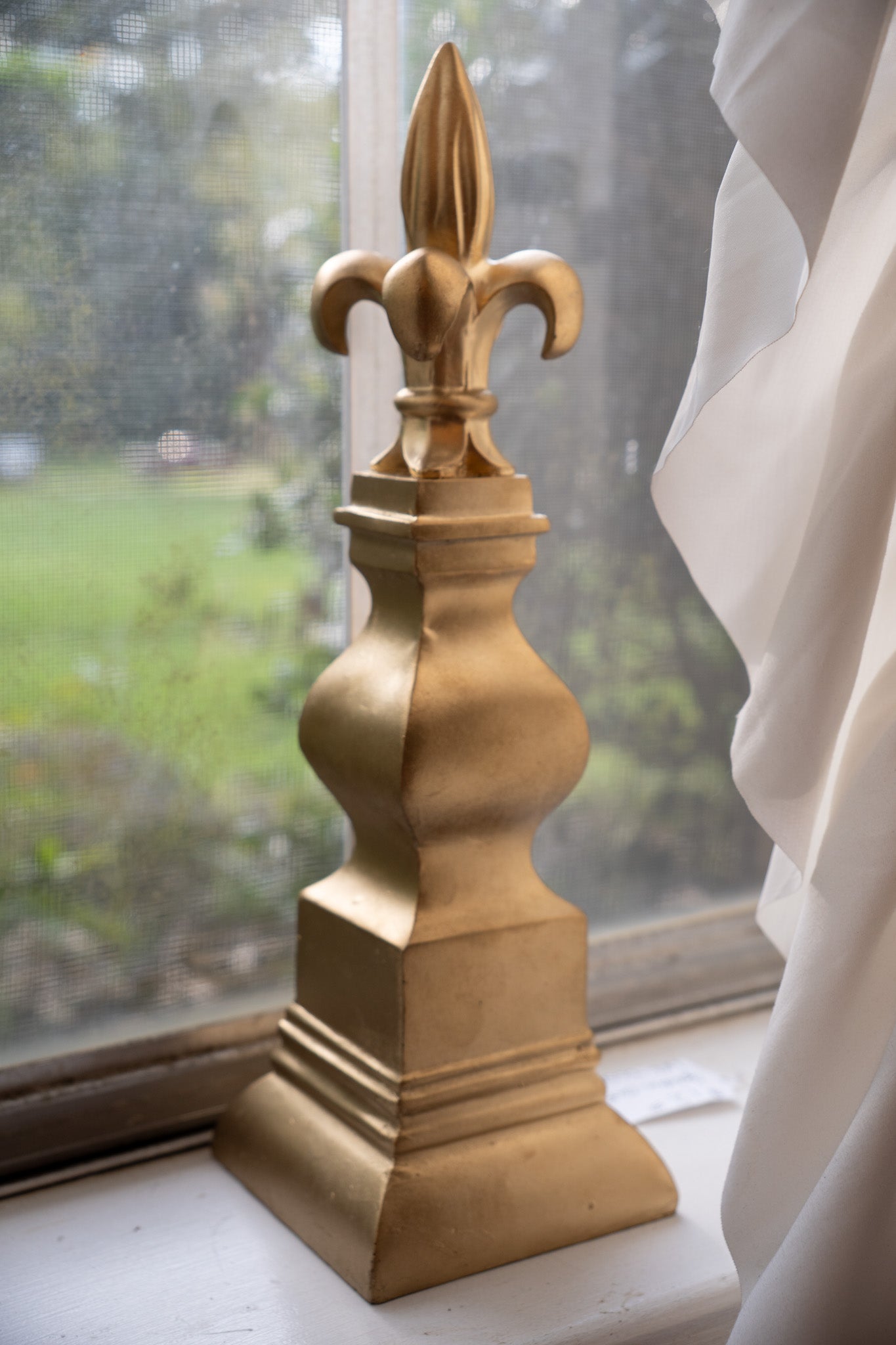 Gold Fleur de Lis Statue