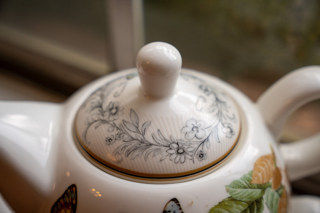 Delton Porcelain Tea for One Set