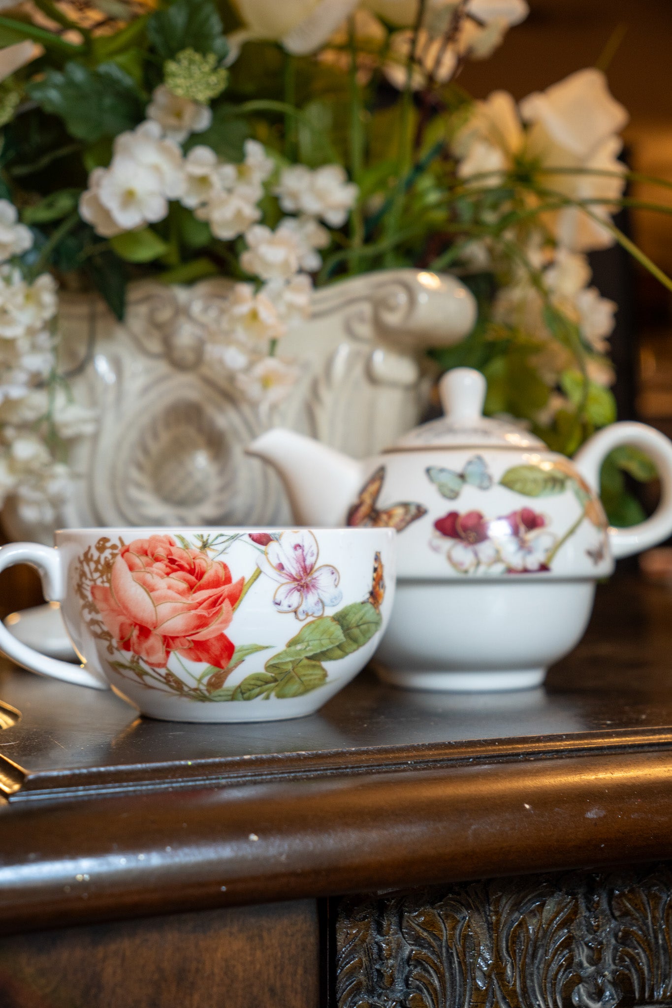 Delton Porcelain Tea for One Set