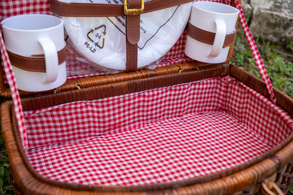 Picnic Basket for Two
