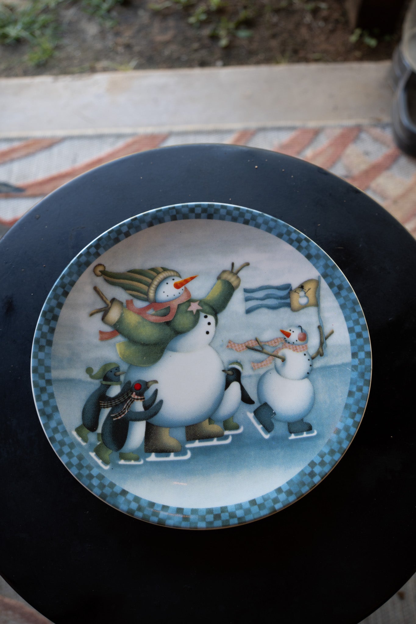 Vintage Snowman Plate Set — 4-Pc