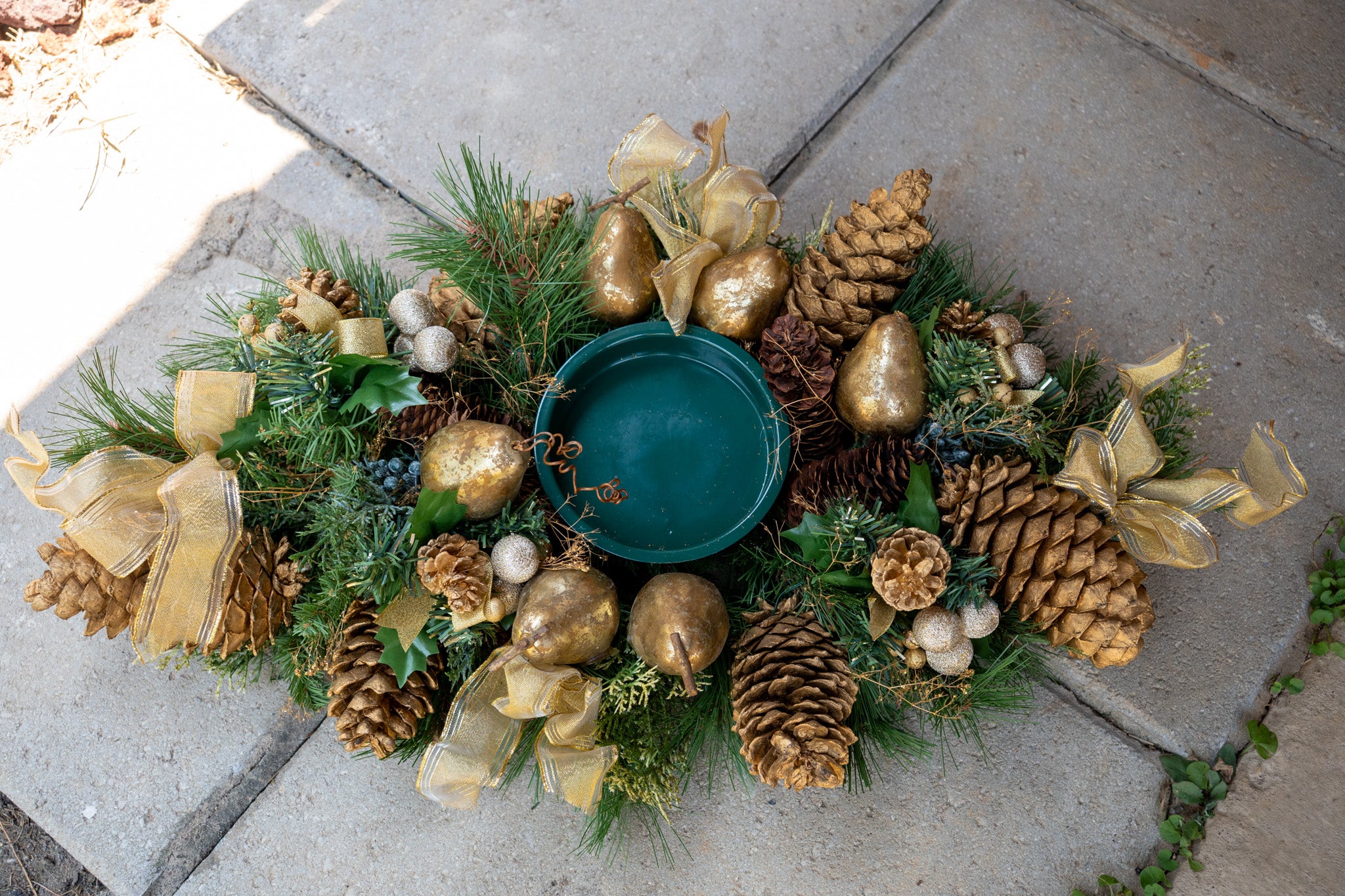 Greenery & Gold Centerpiece Candle Holder