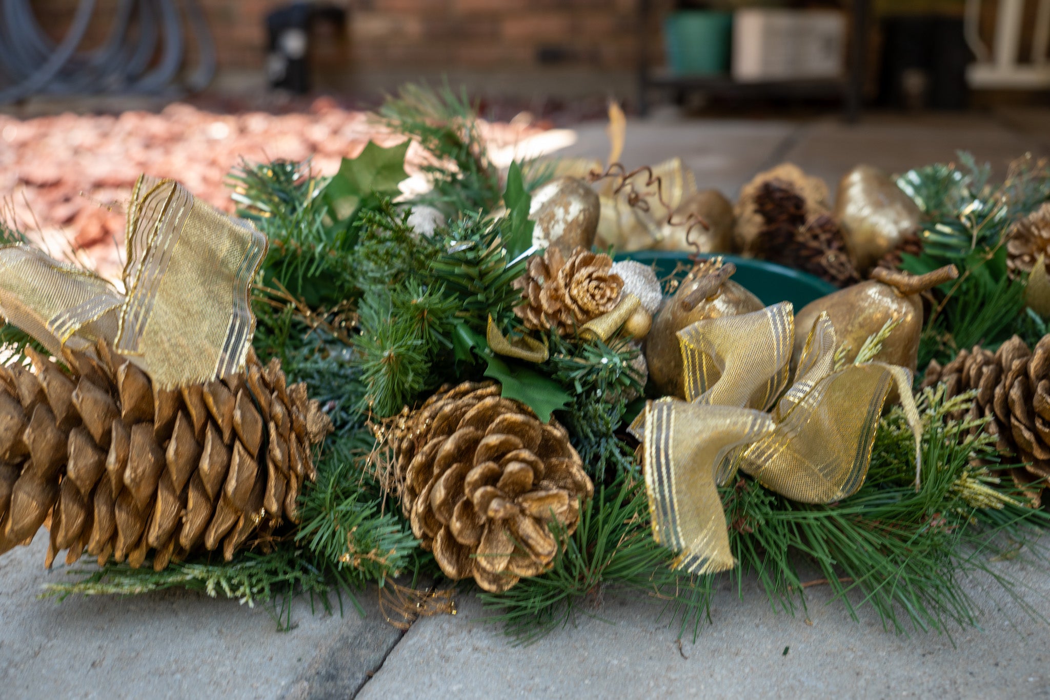 Greenery & Gold Centerpiece Candle Holder