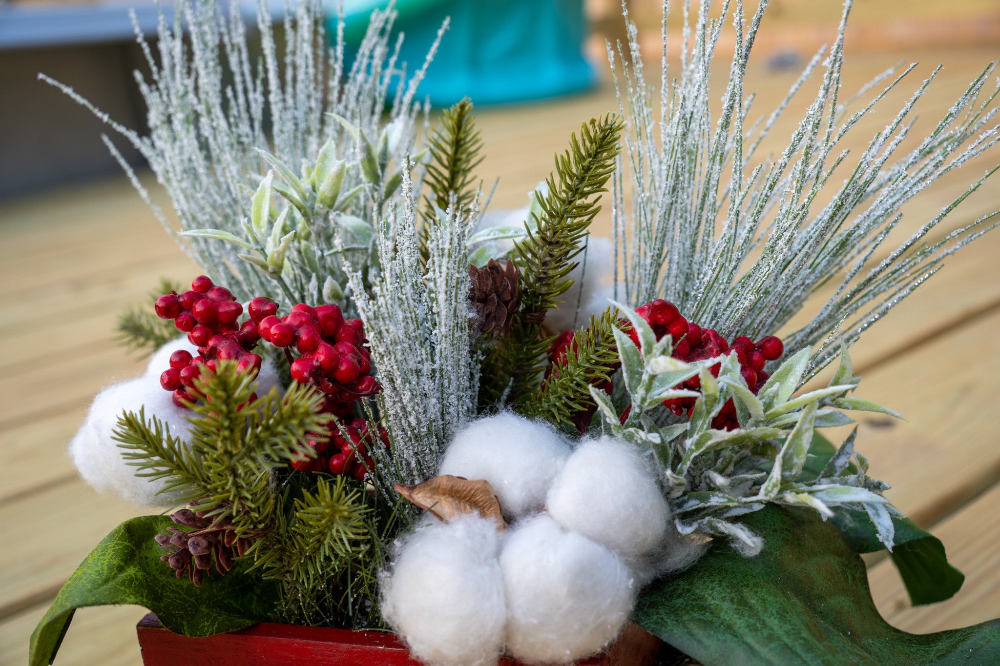 Farmhouse Christmas Floral