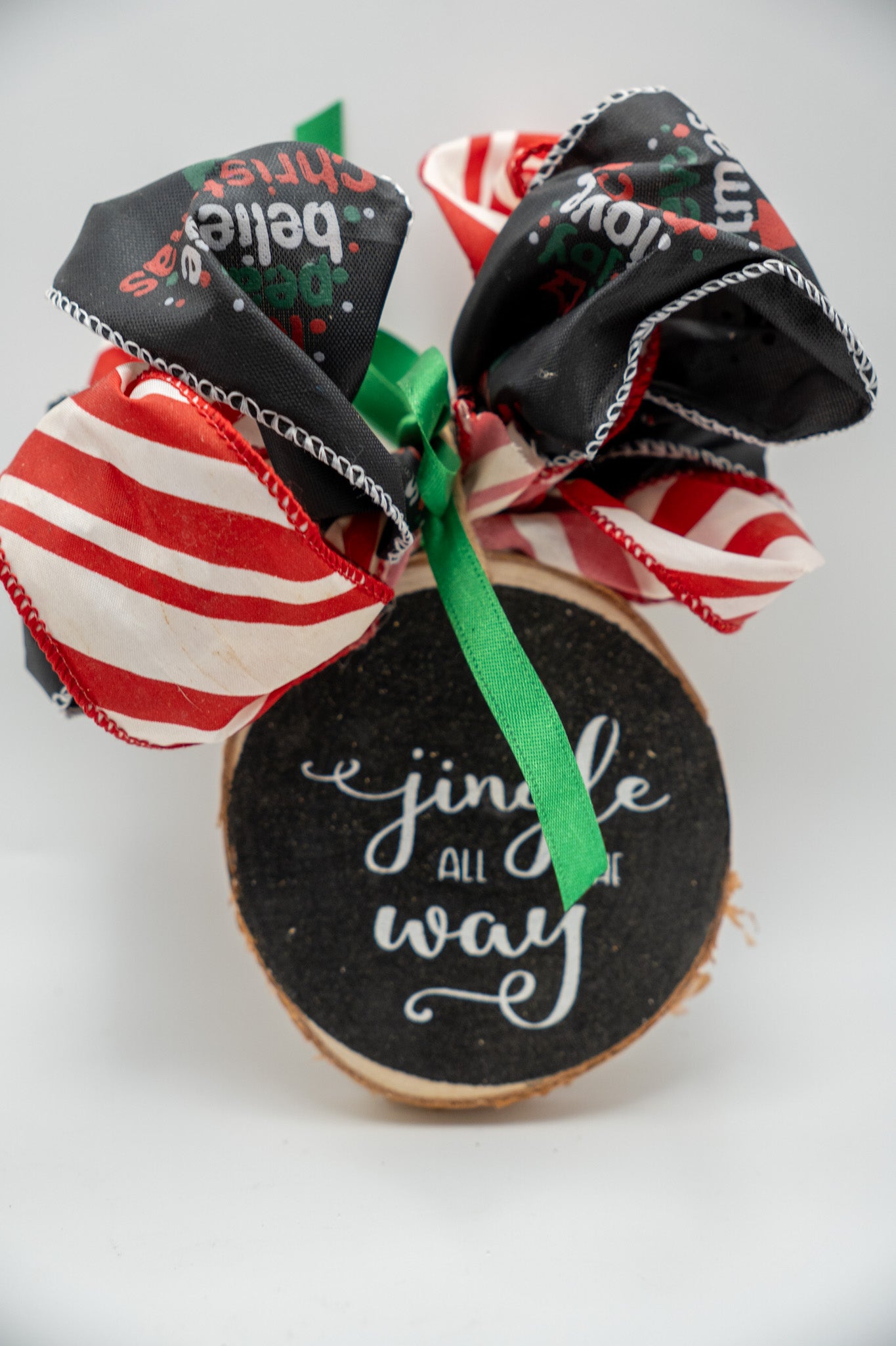 Farmhouse Ornament Set — 4-Pc