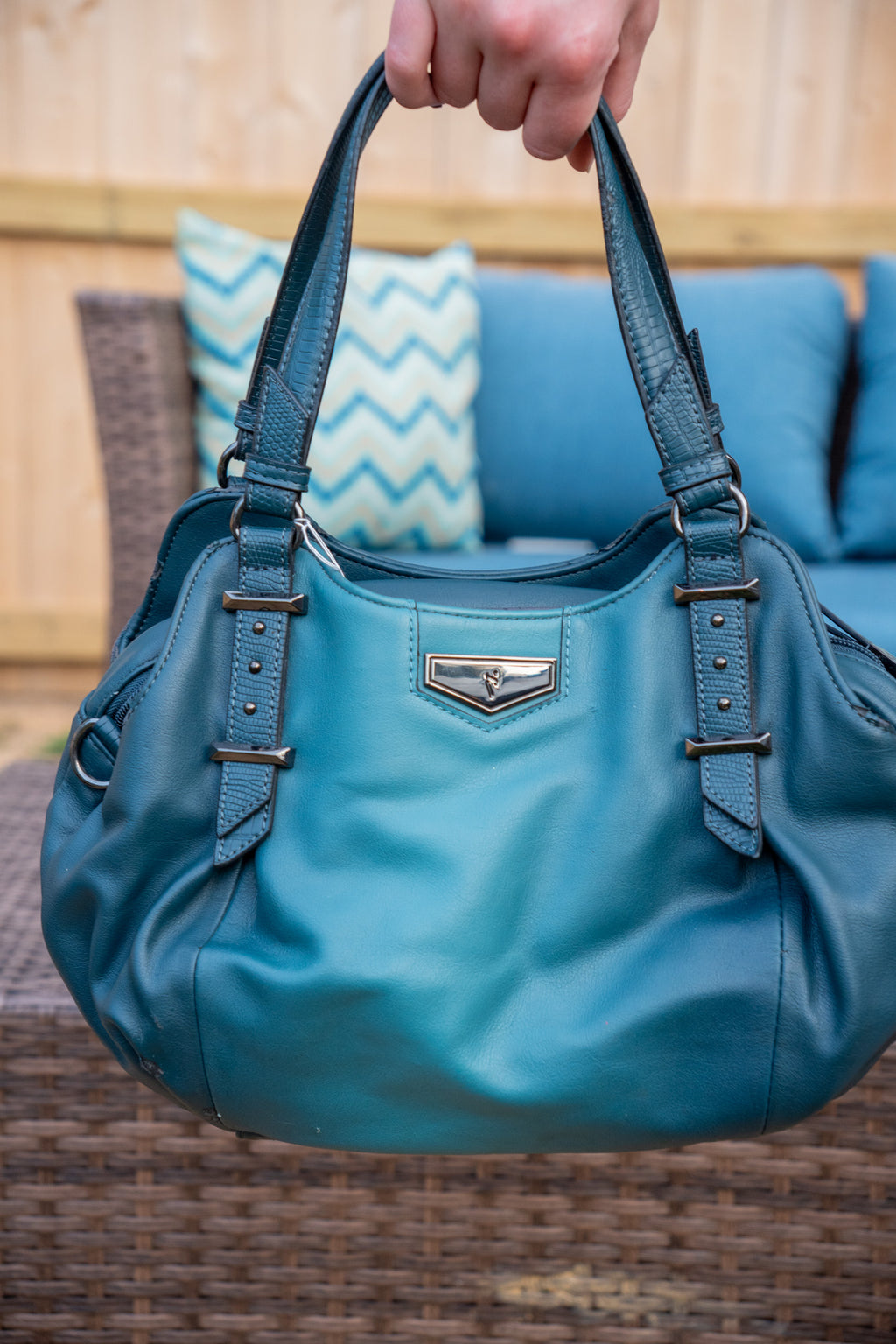 Simply Vera Vera Wang Teal Purse