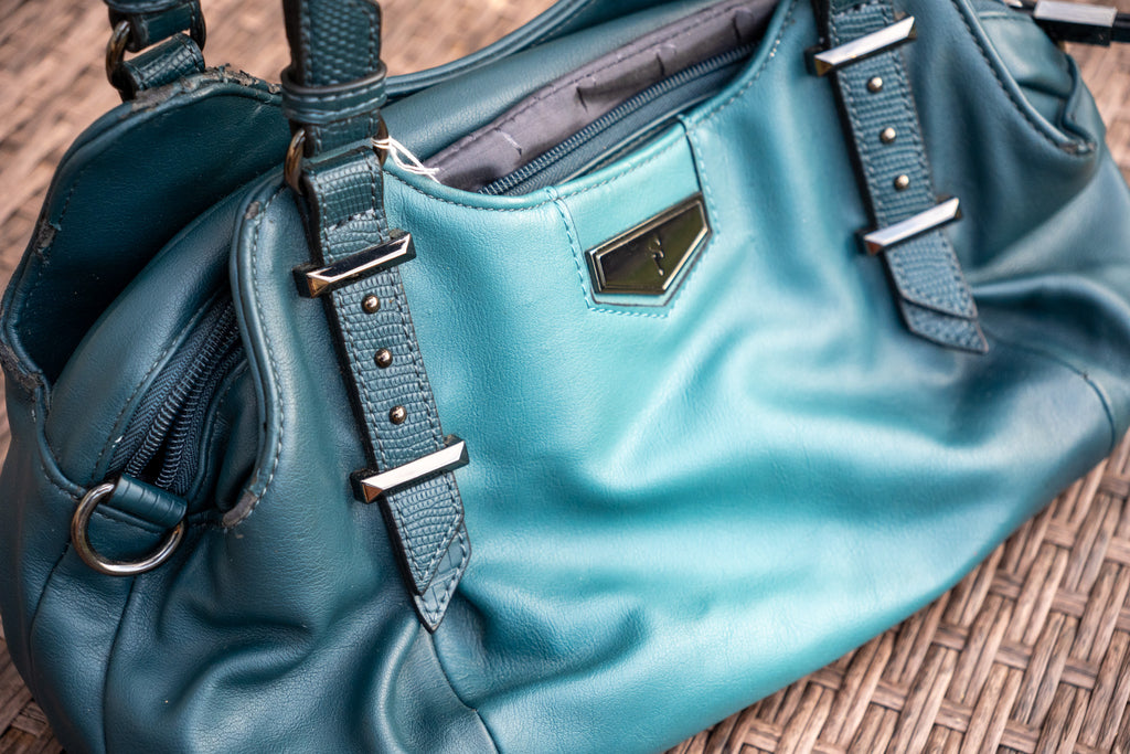 Simply Vera Vera Wang Teal Purse