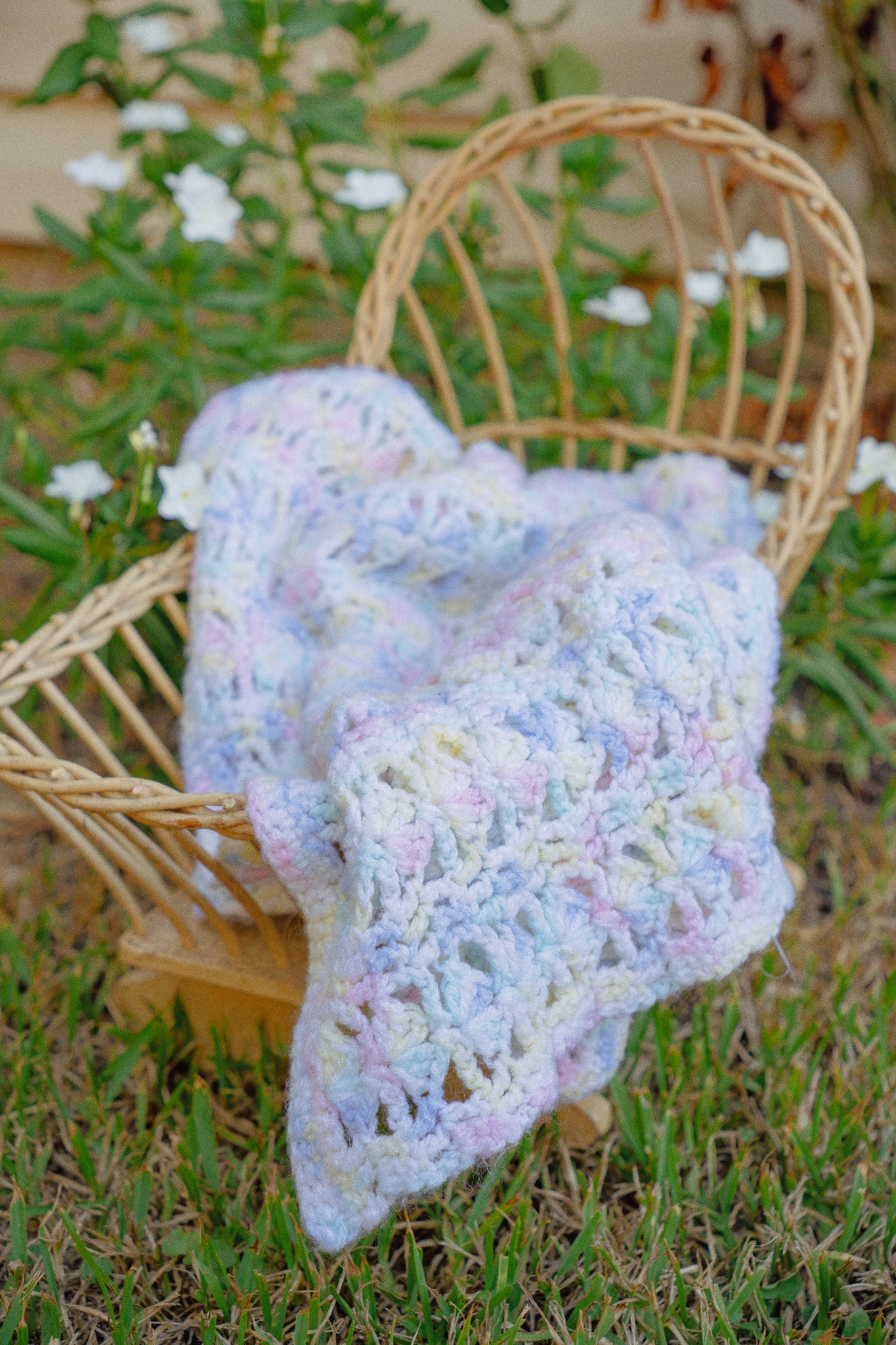 Crochet Baby Blanket in Pastels