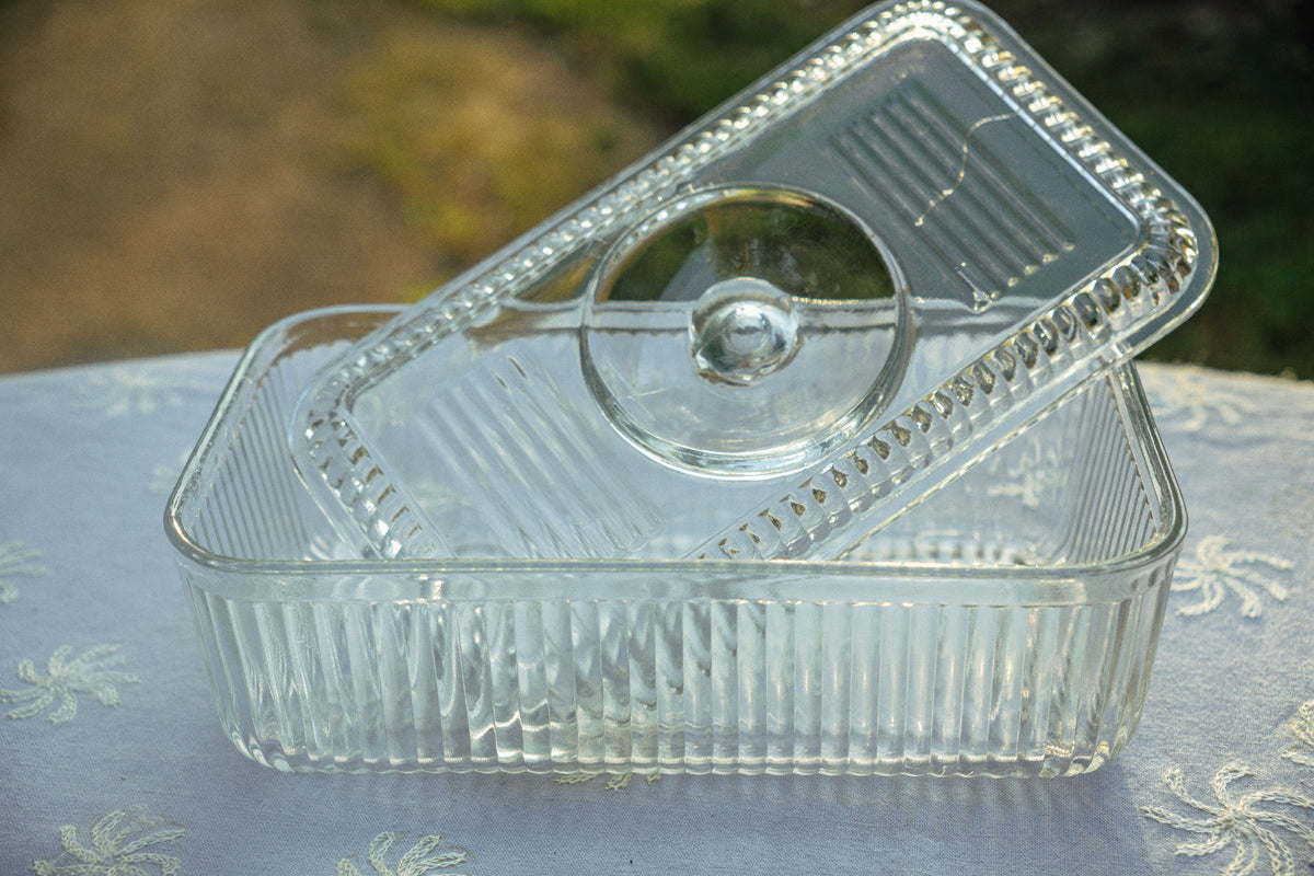 Anchor Hocking Glass Refrigerator Dish with Lid